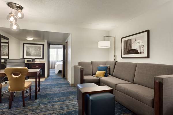  - Embassy Suites Columbus - I-270, Exit 27