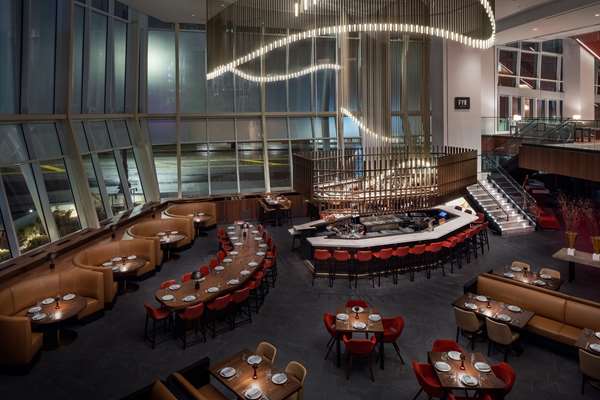 Restaurant - Hilton Hotel Downtown Columbus - I-670, Exit 4