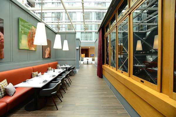 Restaurant - Hilton Hotel Downtown Columbus - I-670, Exit 4