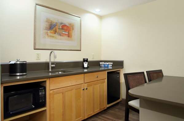  - Hampton Inn & Suites Downtown Columbus - I-670, Exit 4