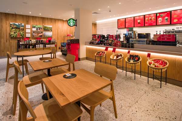 Restaurant - DoubleTree by Hilton Hotel Newark