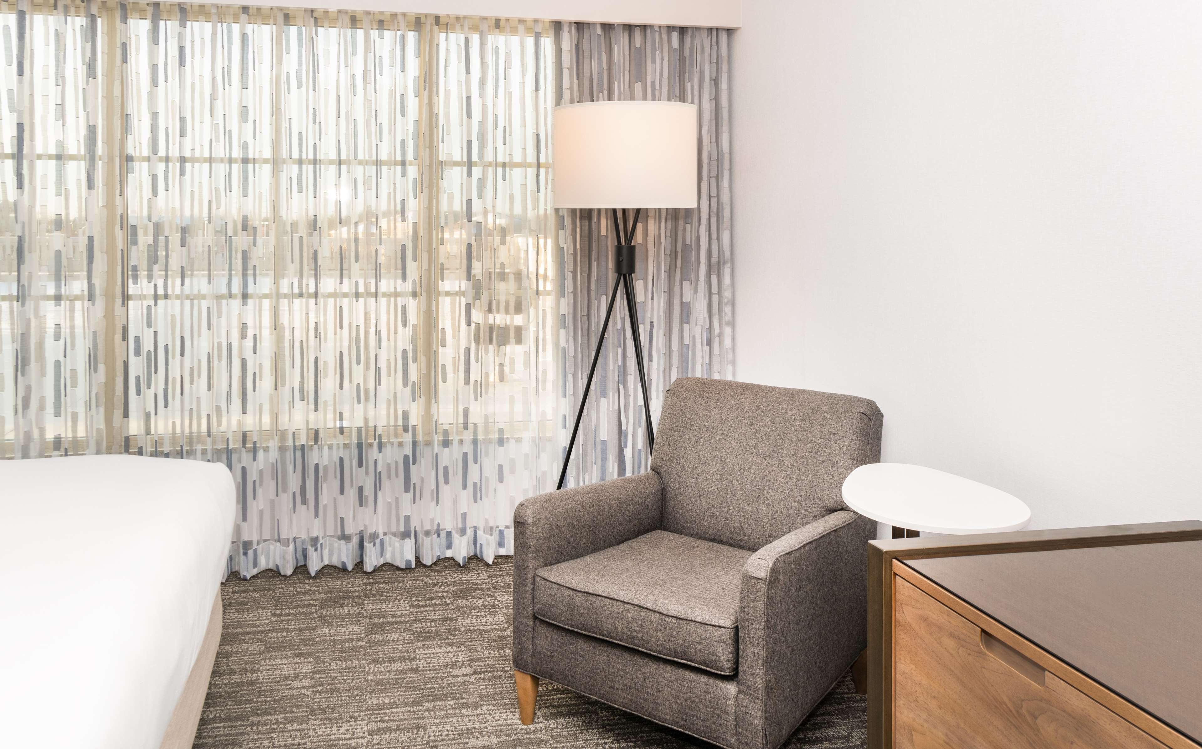 Hilton Columbus/Polaris Room Type - 2 KING BEDS EXEC LEVEL