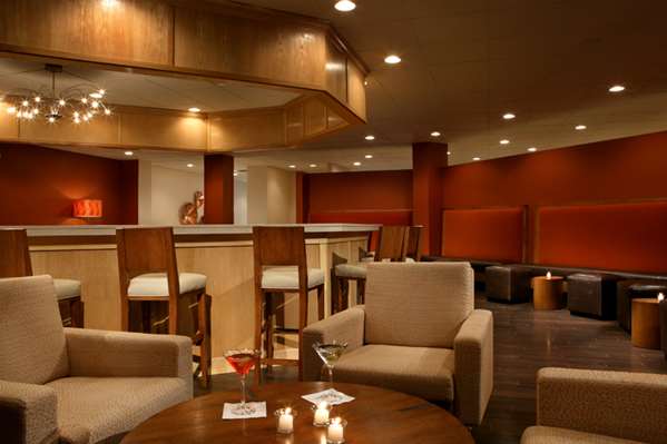 Restaurant - DoubleTree by Hilton Hotel Worthington Columbus - I-270, Exit 23