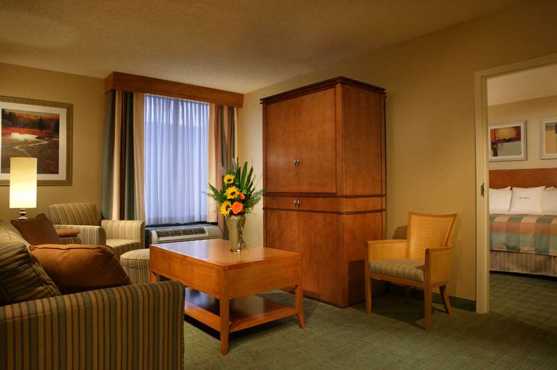 Guest room