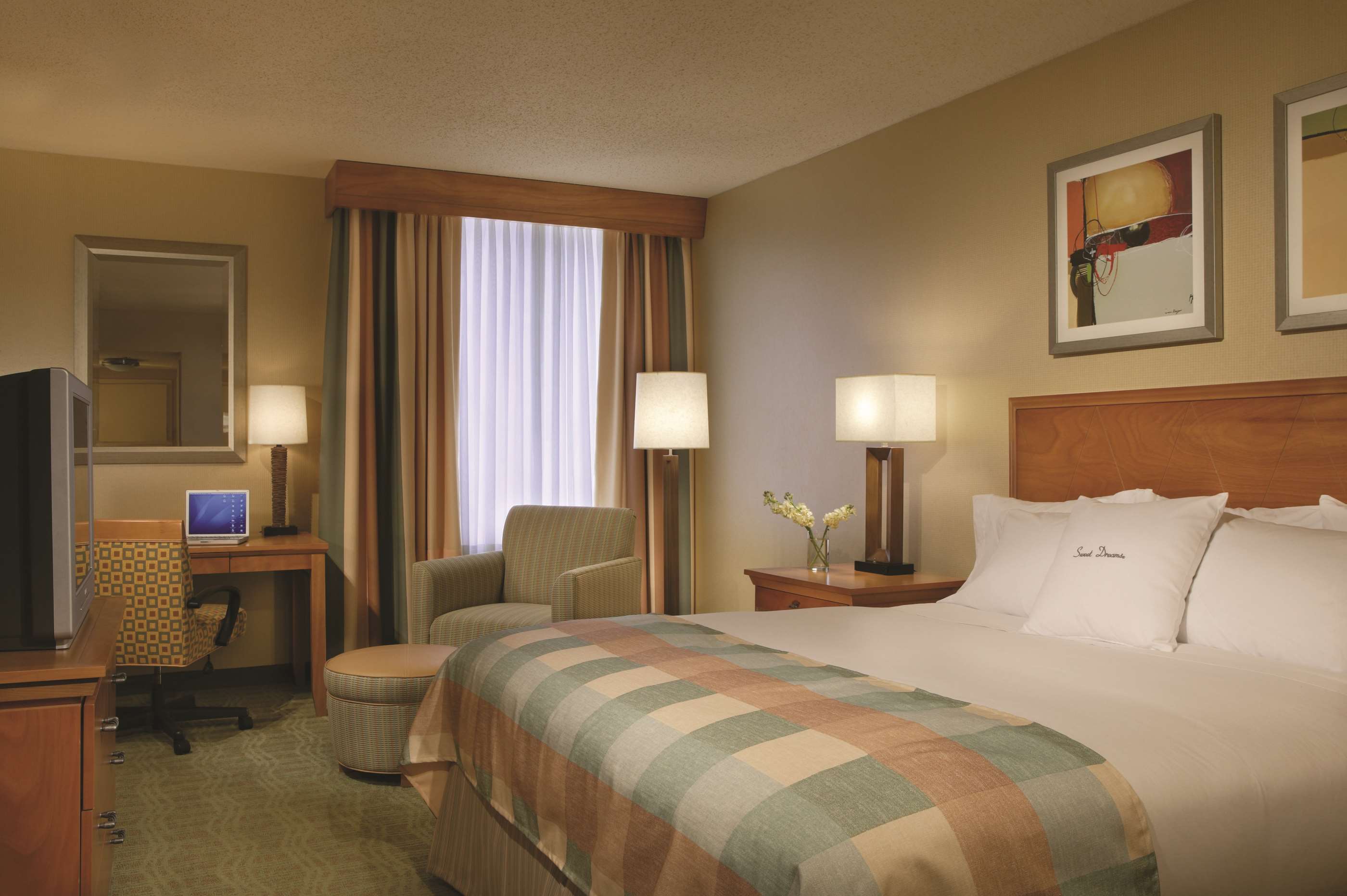 Guest room