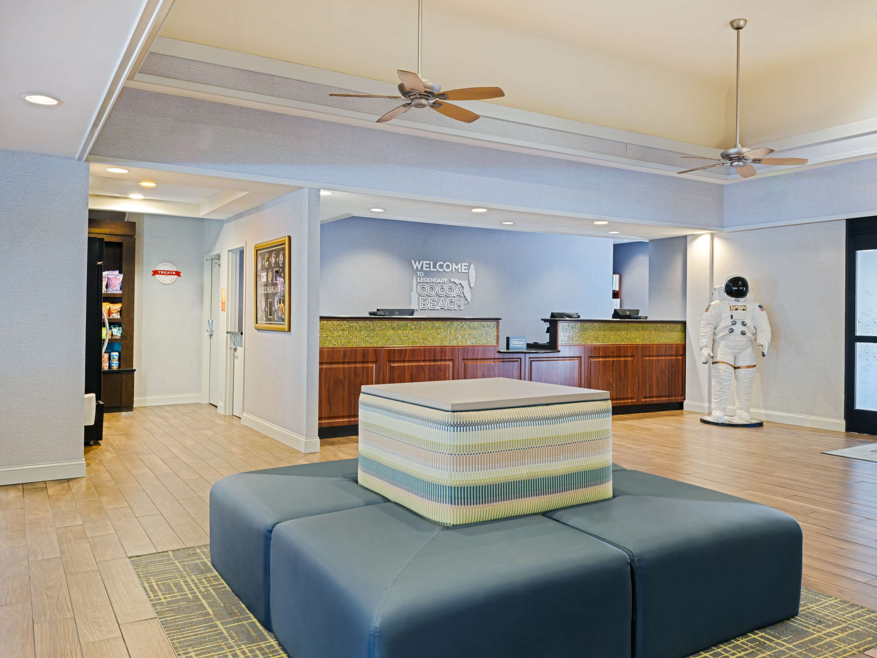 Reception | Hampton Inn Cocoa Beach