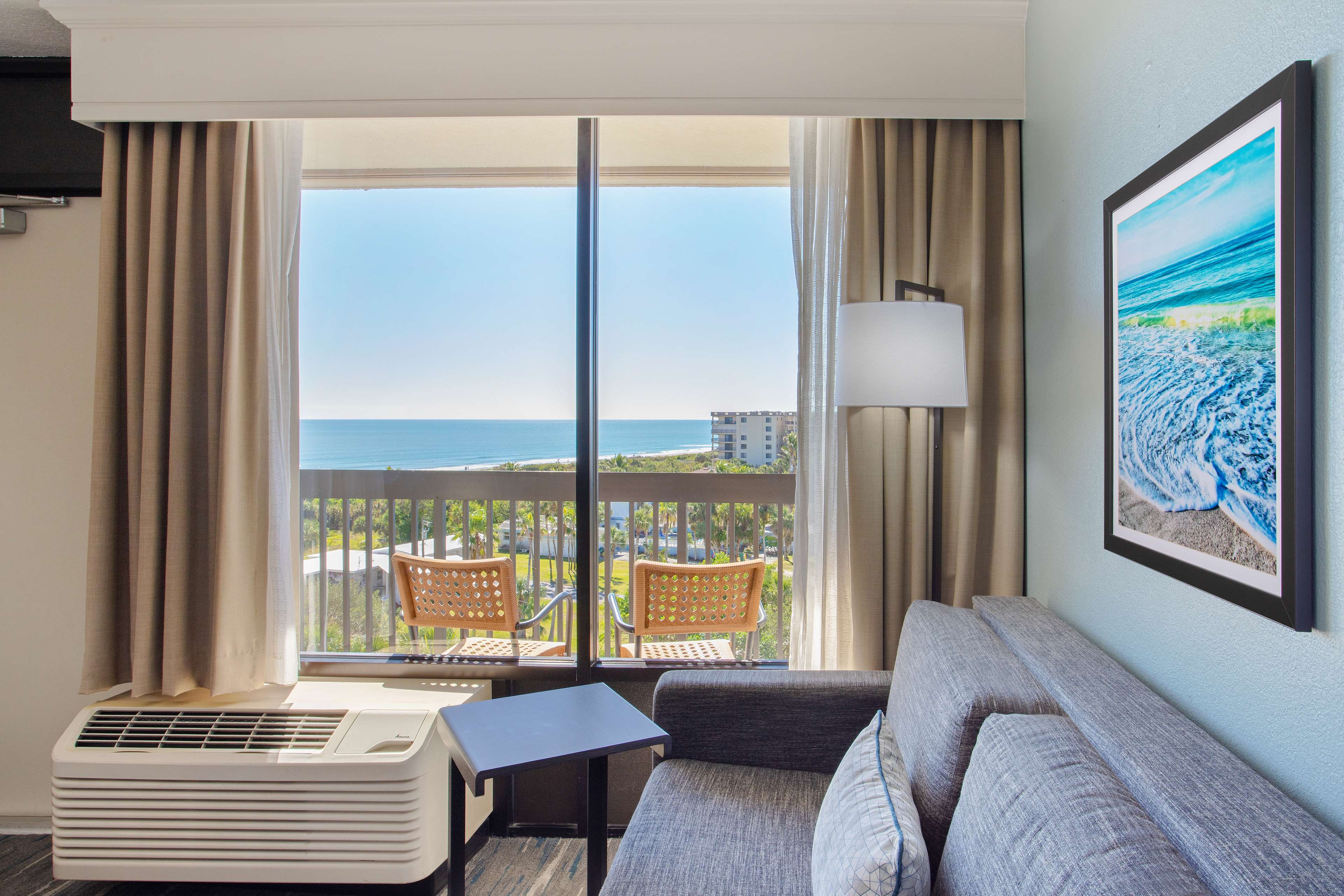 Hampton Inn Cocoa Beach Room Type - KING,SOFABED,BALC,VIEW,N S