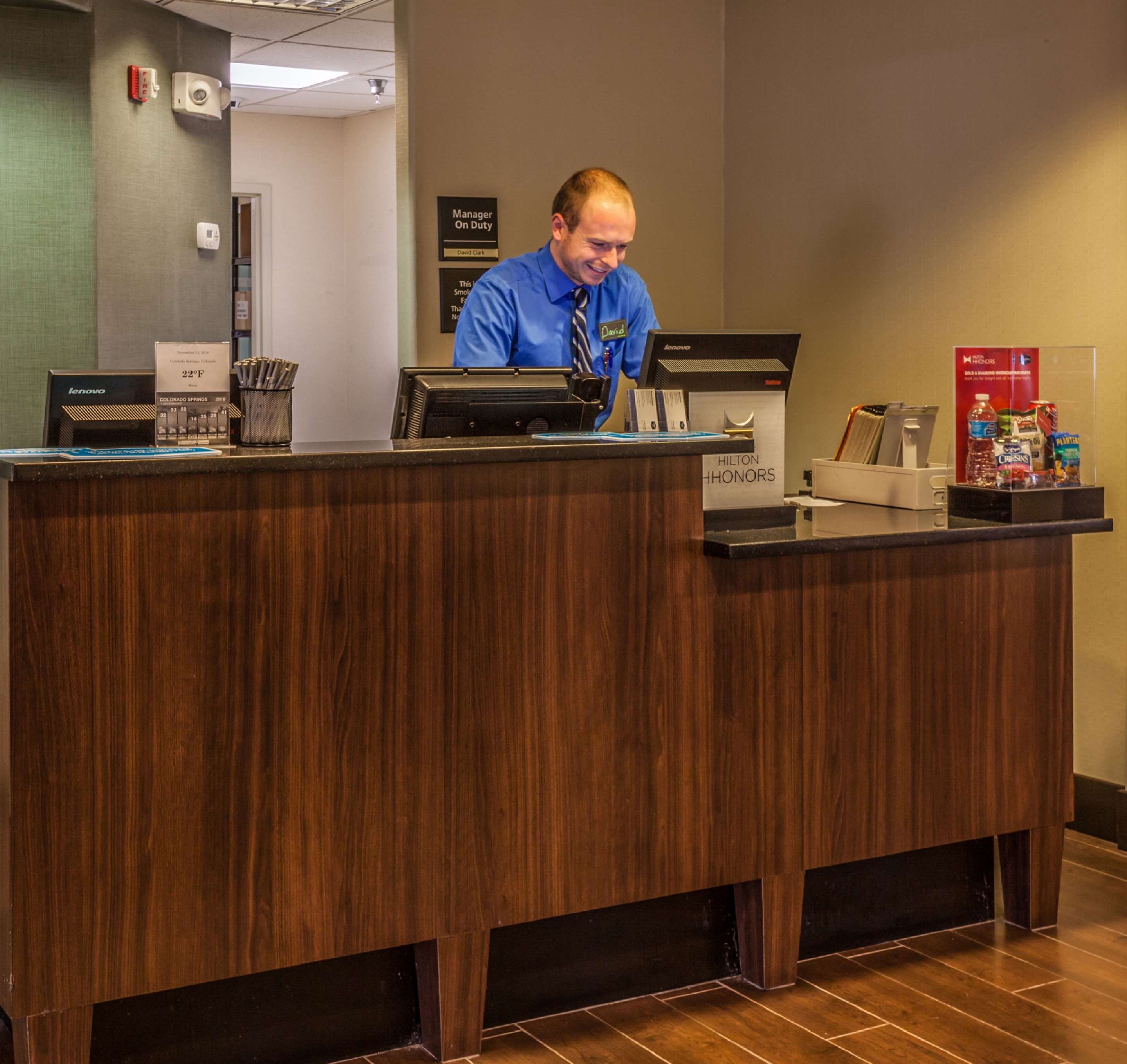 Reception | Hampton Inn Colorado Springs-Airport