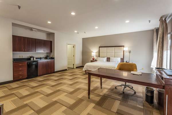  - Hampton Inn Airport Colorado Springs