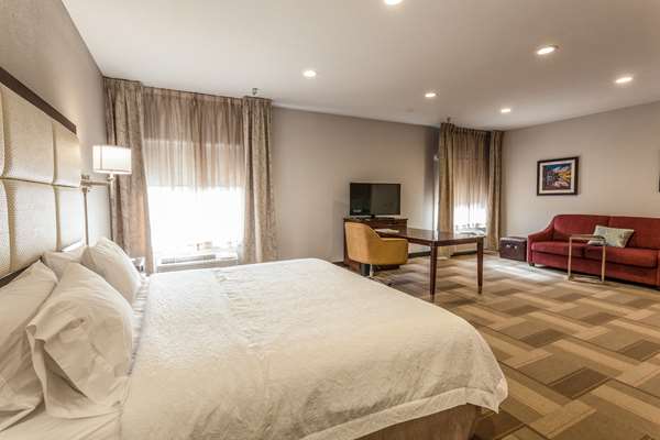  - Hampton Inn Airport Colorado Springs