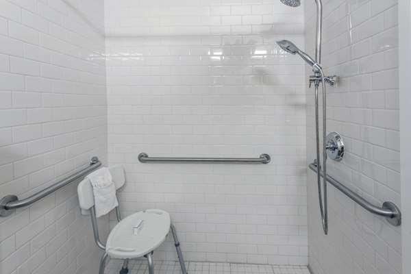  - Hampton Inn Airport Colorado Springs