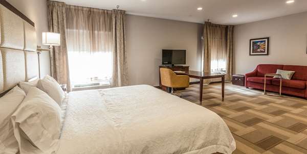  - Hampton Inn Airport Colorado Springs