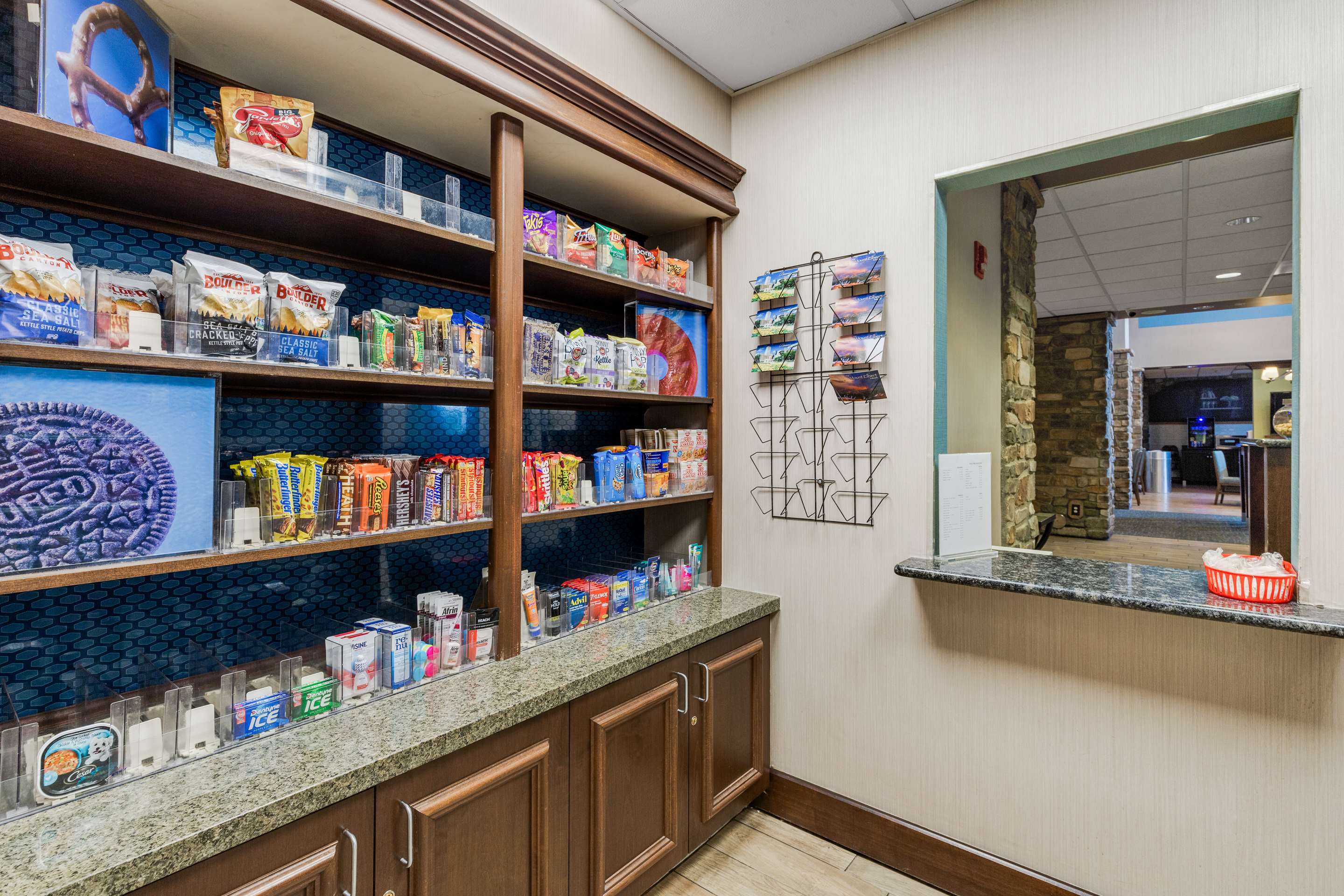 Restaurant | Hampton Inn & Suites Colorado Springs/Air Force Academy