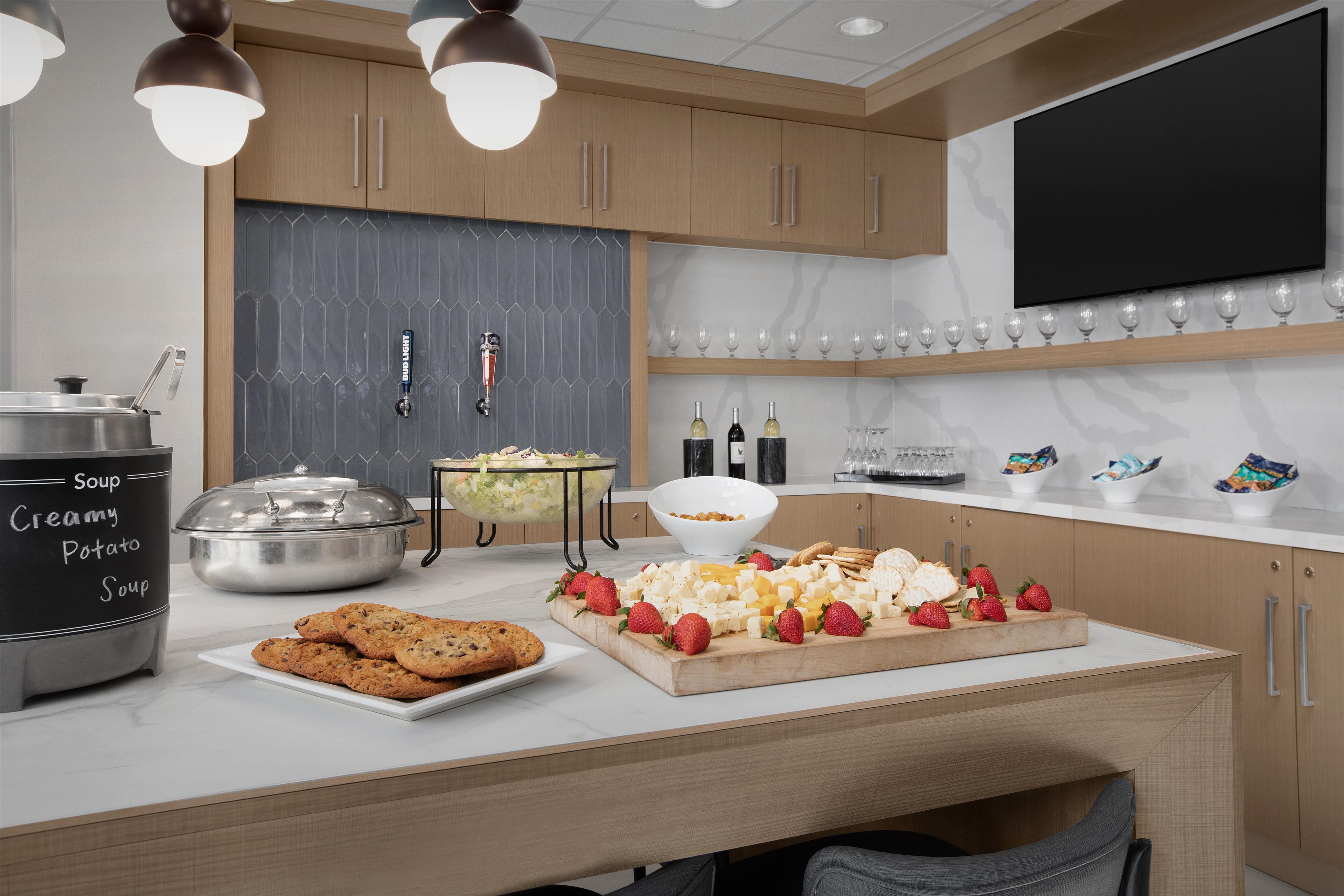 Restaurant | Homewood Suites by Hilton Colorado Springs-North