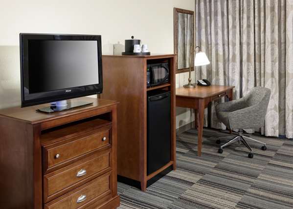  - Hampton Inn & Suites Colorado Springs - I-25, Exit 138