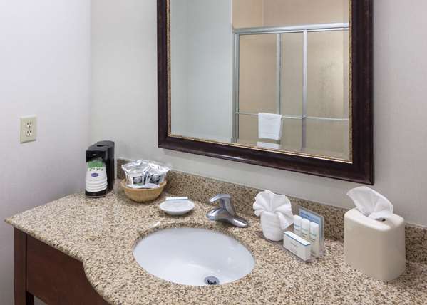  - Hampton Inn & Suites Colorado Springs - I-25, Exit 138