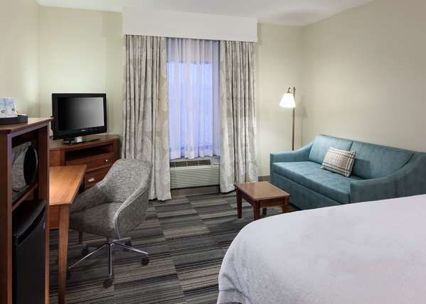  - Hampton Inn & Suites Colorado Springs - I-25, Exit 138