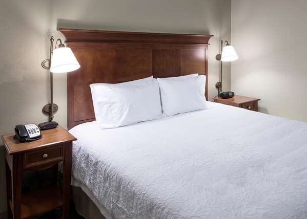  - Hampton Inn & Suites Colorado Springs - I-25, Exit 138