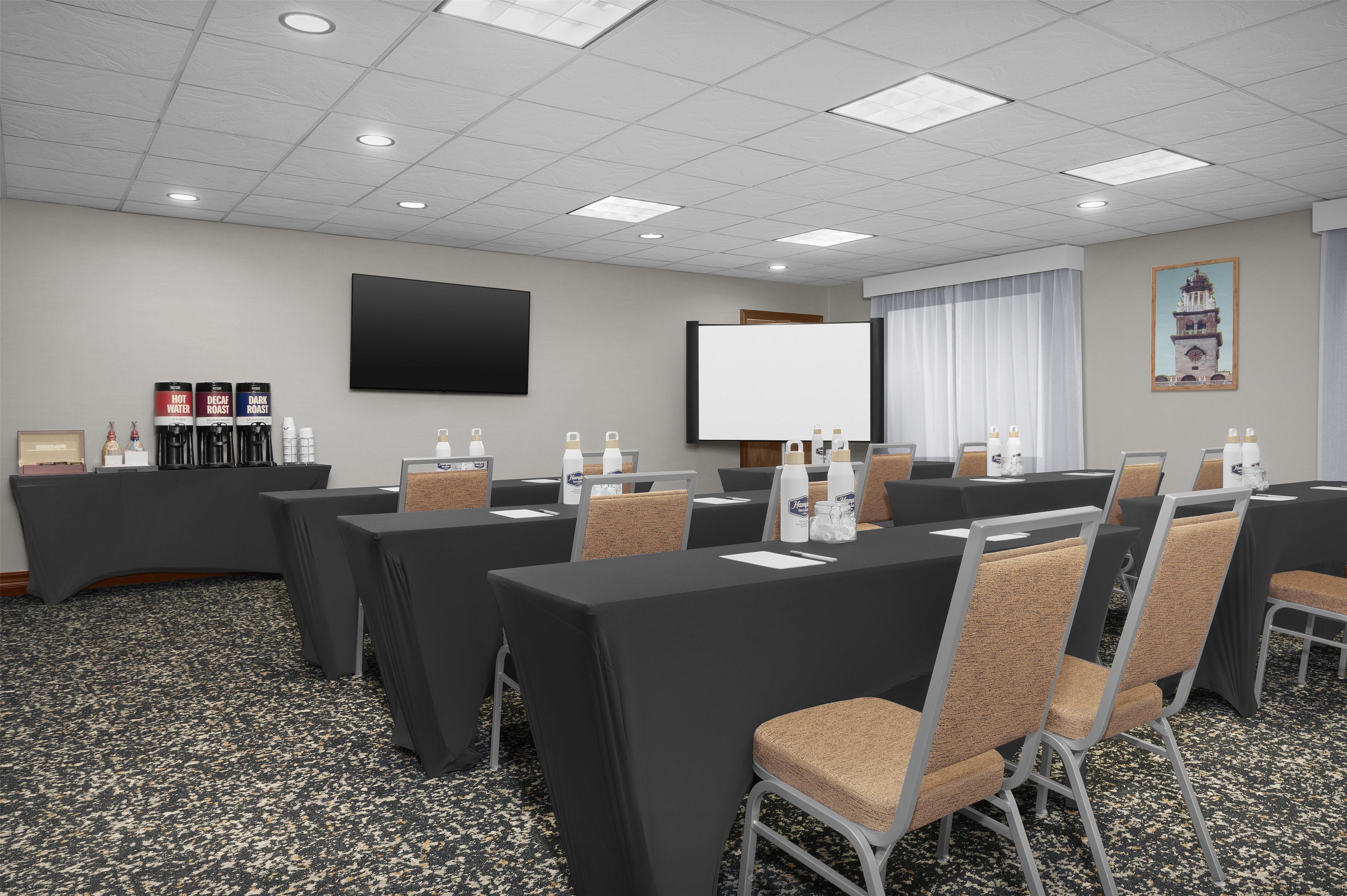 Meeting Room | Hampton Inn & Suites Colorado Springs/I-25 South