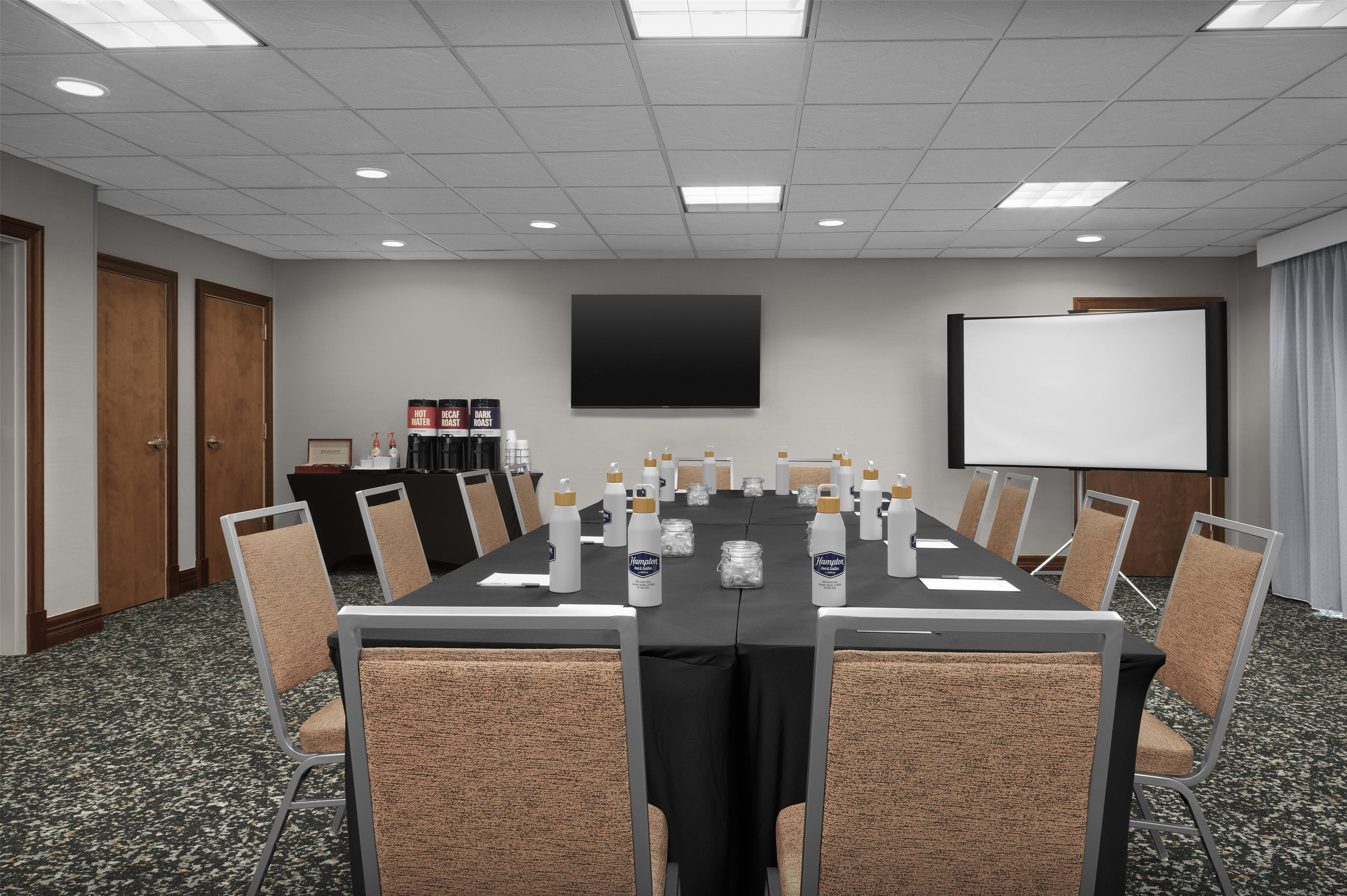 Meeting Room | Hampton Inn & Suites Colorado Springs/I-25 South