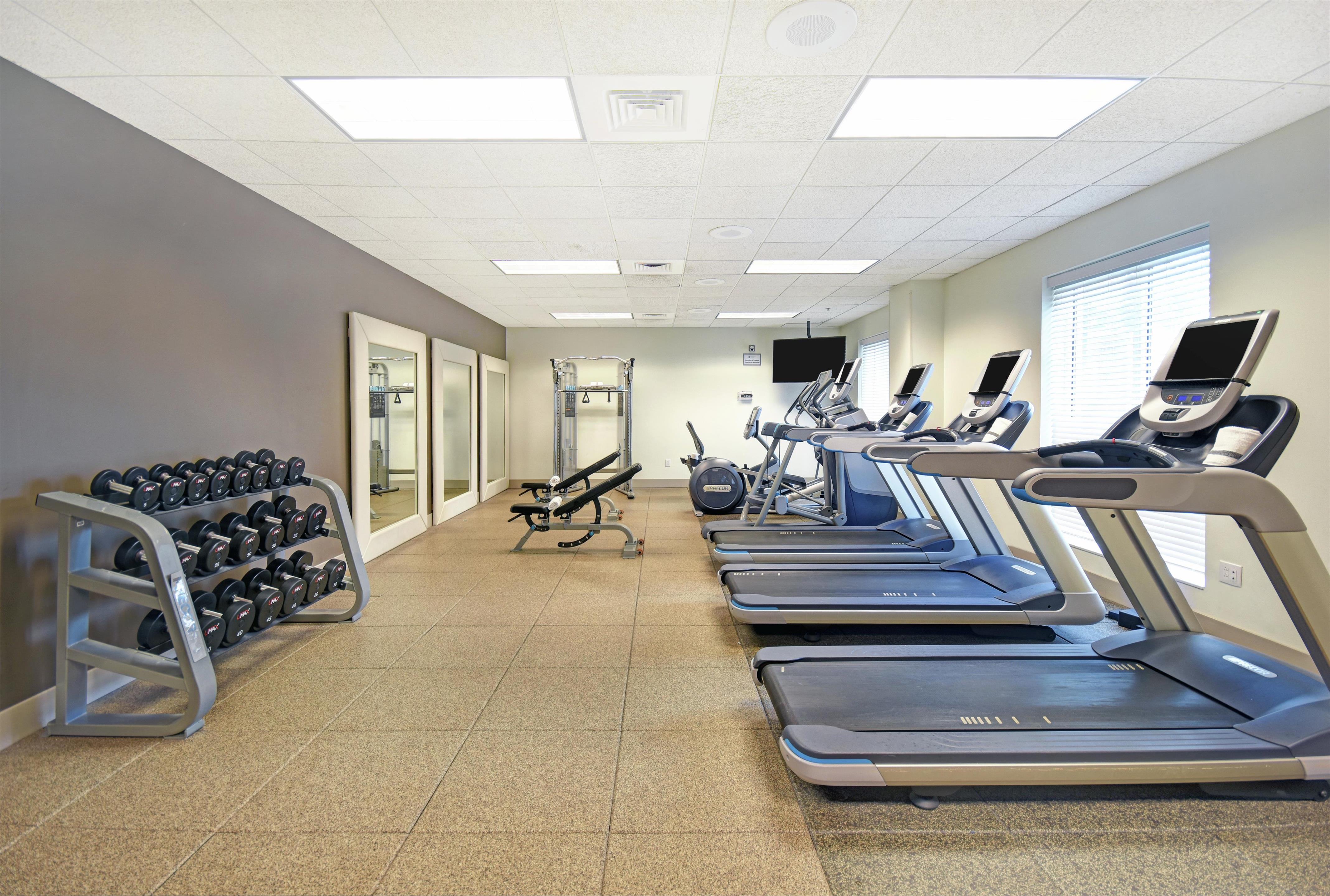 Health club fitness center gym | Embassy Suites Charleston
