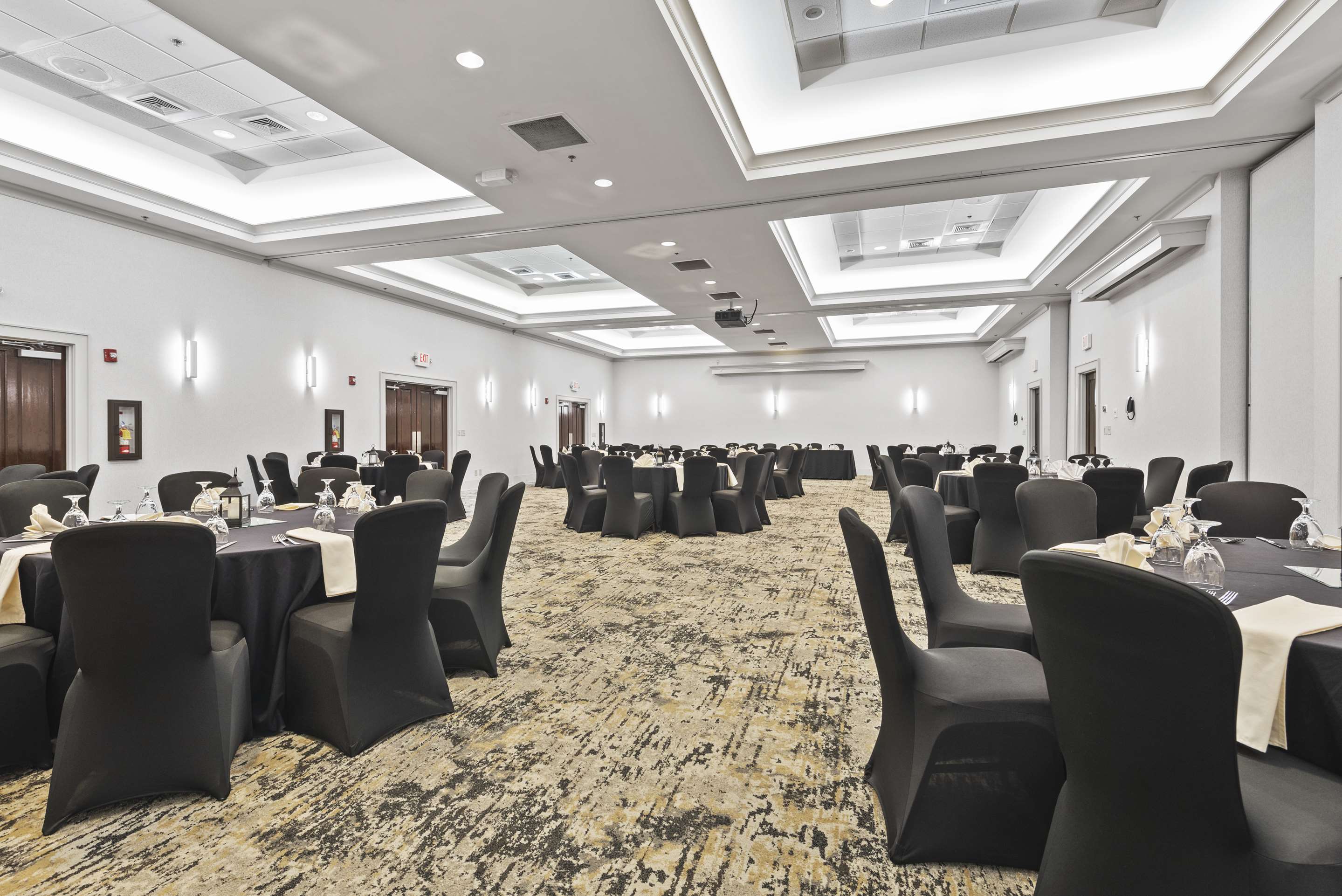 Meeting Room | DoubleTree by Hilton Columbus