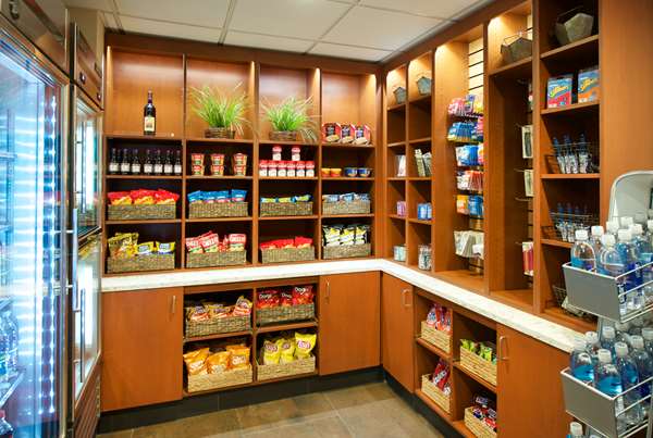  - Embassy Suites Blue Ash - I-71, Exit 15