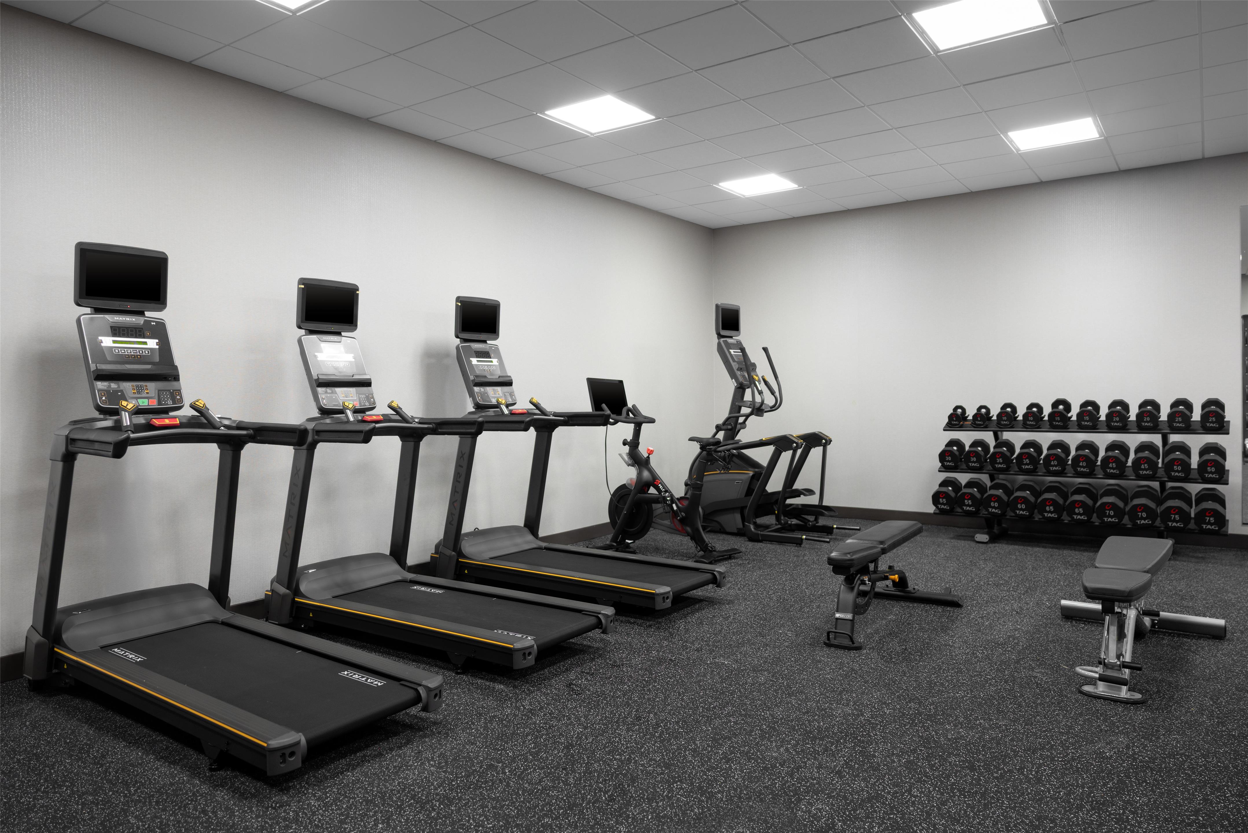 Health club fitness center gym | Embassy Suites by Hilton Cincinnati Northeast Blue Ash