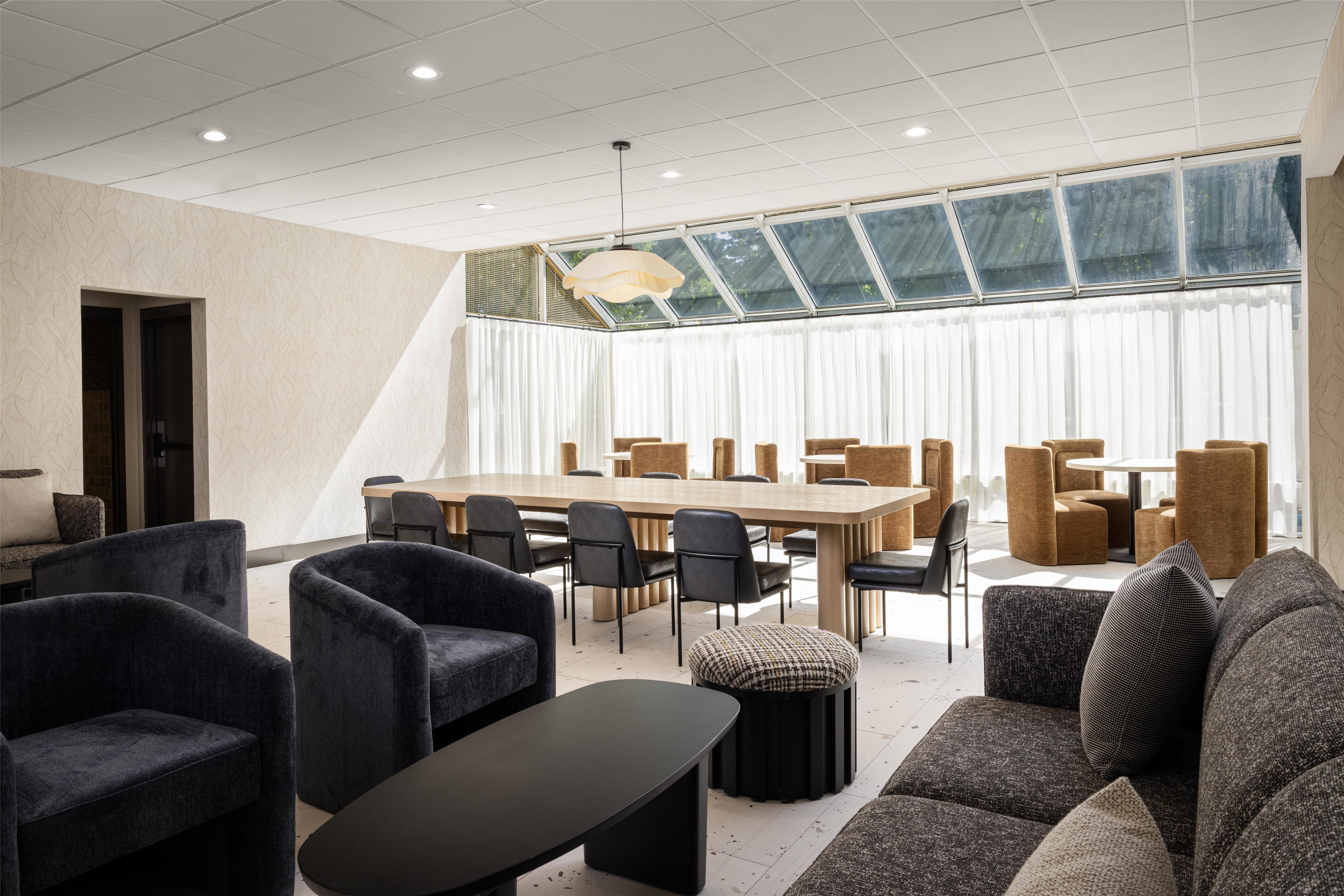 Meeting Room | Embassy Suites by Hilton Cincinnati Northeast Blue Ash