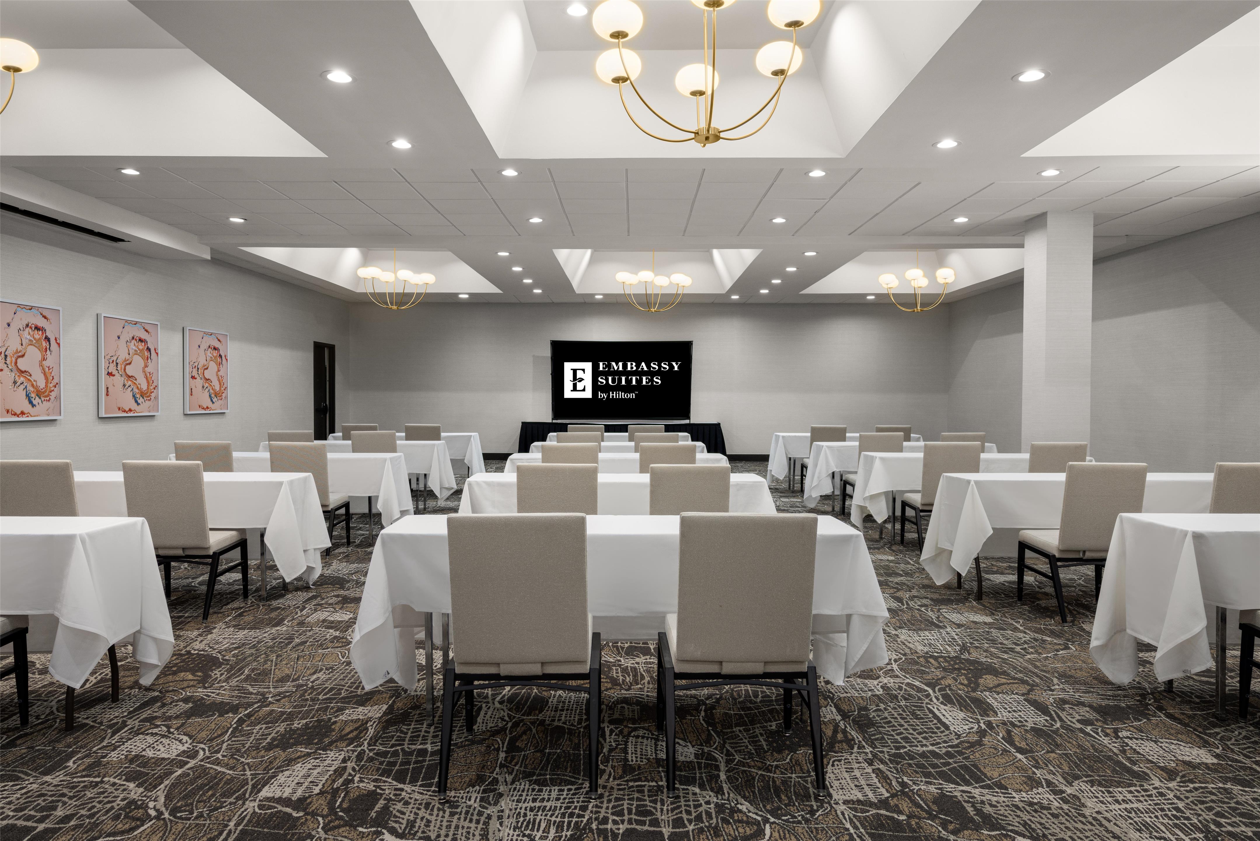 Meeting Room | Embassy Suites by Hilton Cincinnati Northeast Blue Ash