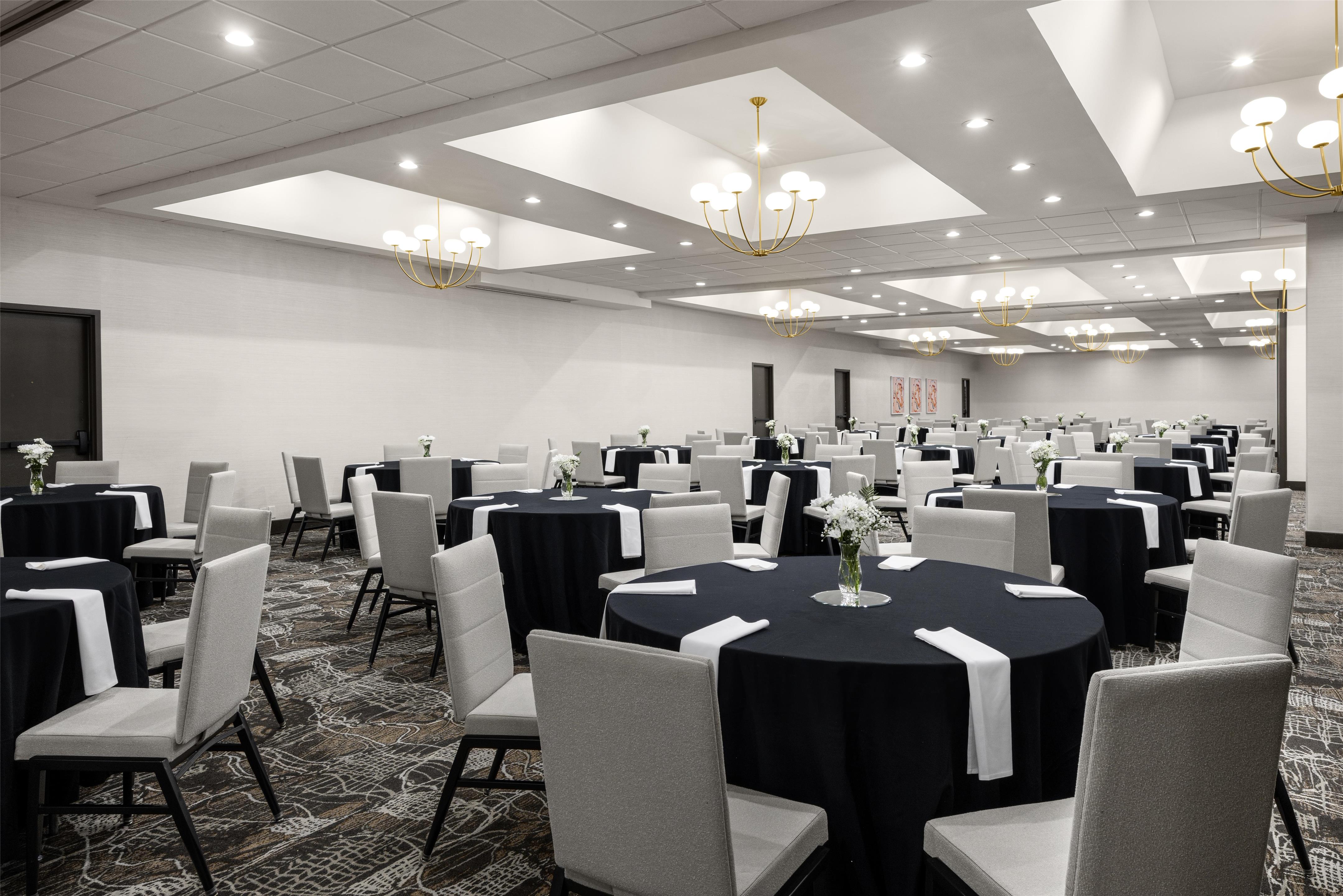 Meeting Room | Embassy Suites by Hilton Cincinnati Northeast Blue Ash