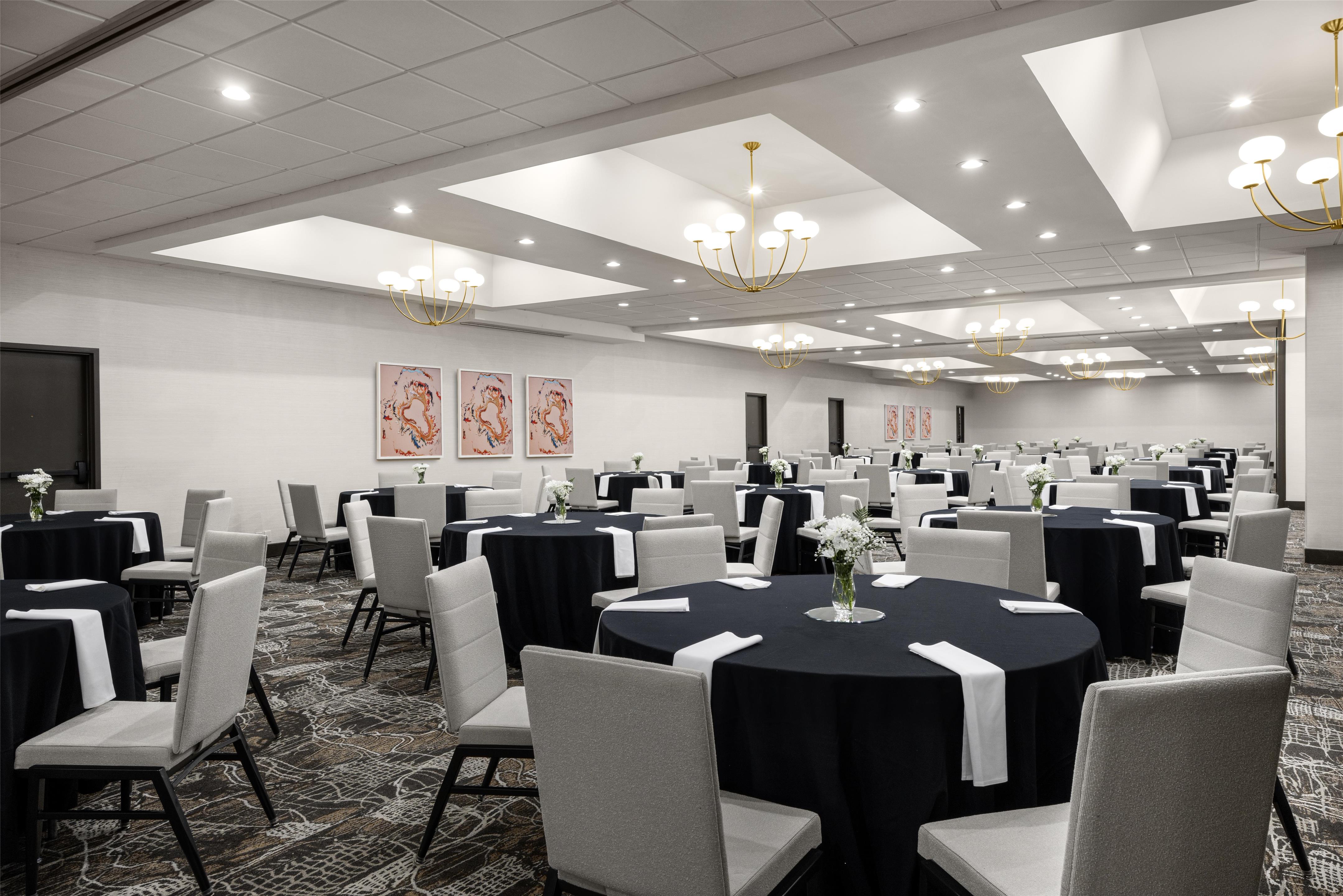 Meeting Room | Embassy Suites by Hilton Cincinnati Northeast Blue Ash