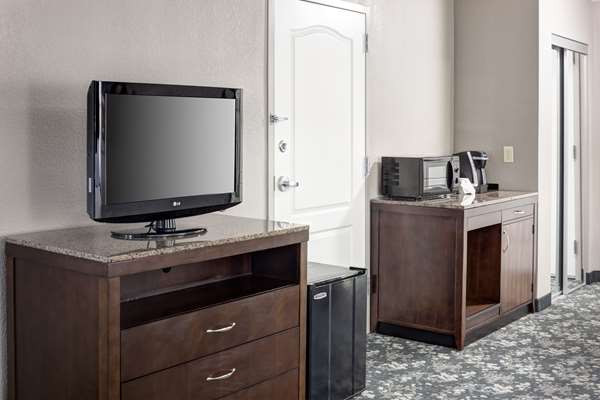  - Hilton Garden Inn Mason - I-71, Exit 19