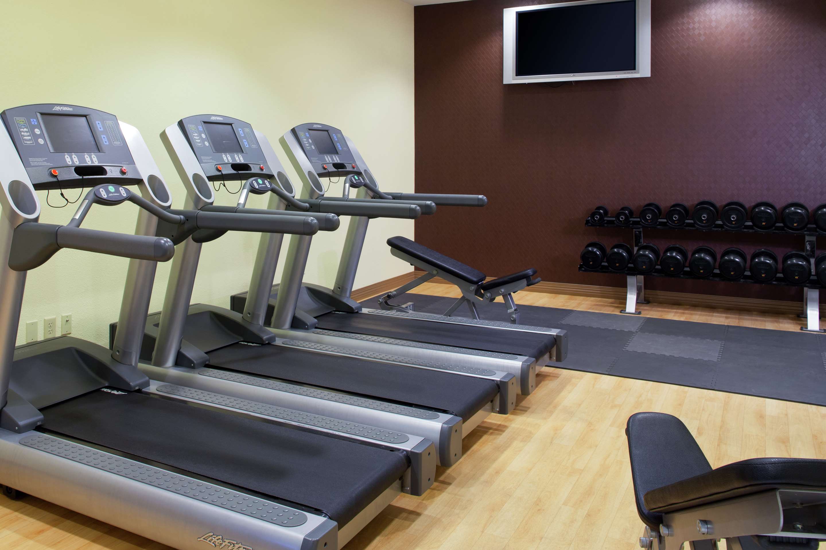 Health club fitness center gym | DoubleTree by Hilton Cincinnati Airport