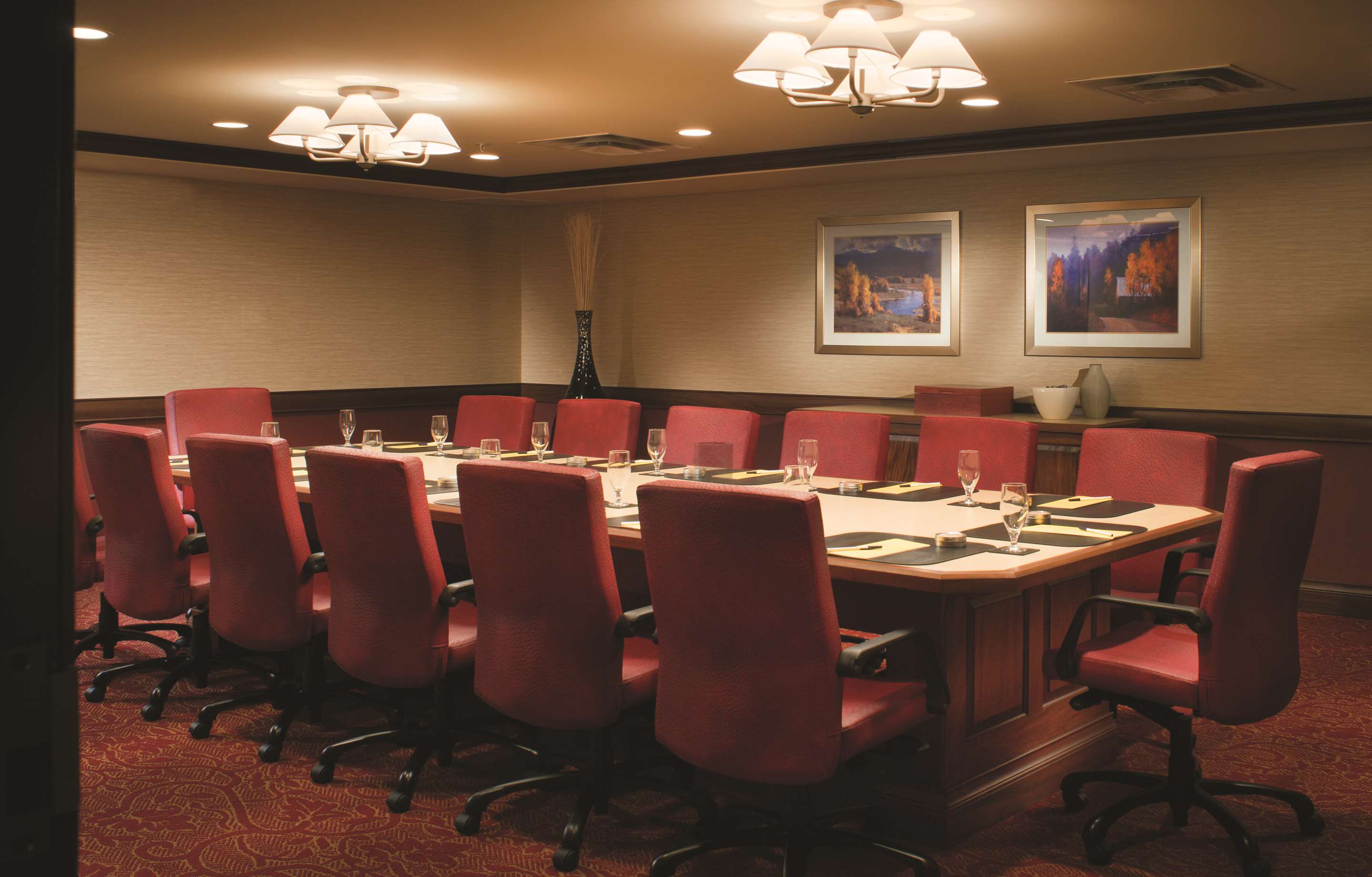 Meeting Room | DoubleTree by Hilton Cincinnati Airport