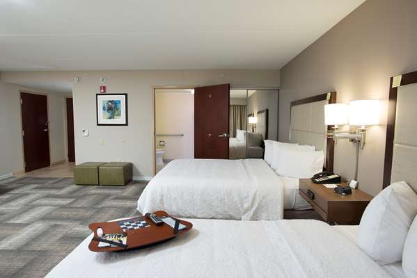  - Hampton Inn West Chester - I-75, Exit 19