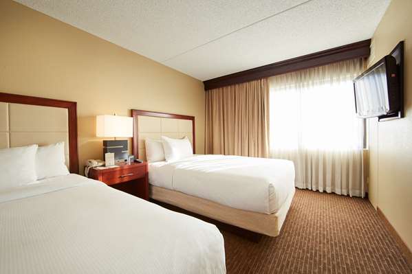  - DoubleTree Suites by Hilton Hotel Sharonville - I-275, Exit 47