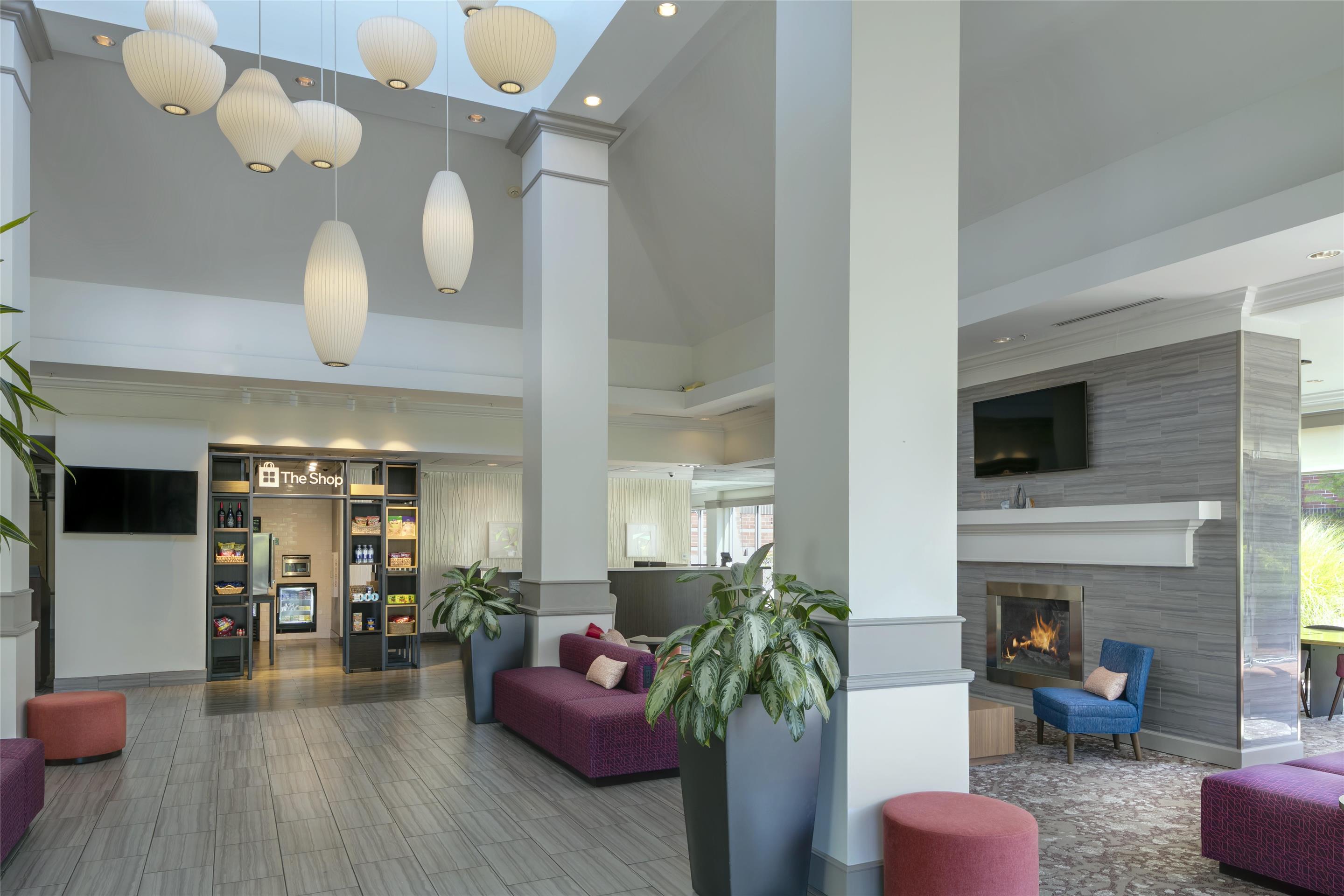 Lobby | Hilton Garden Inn Corvallis