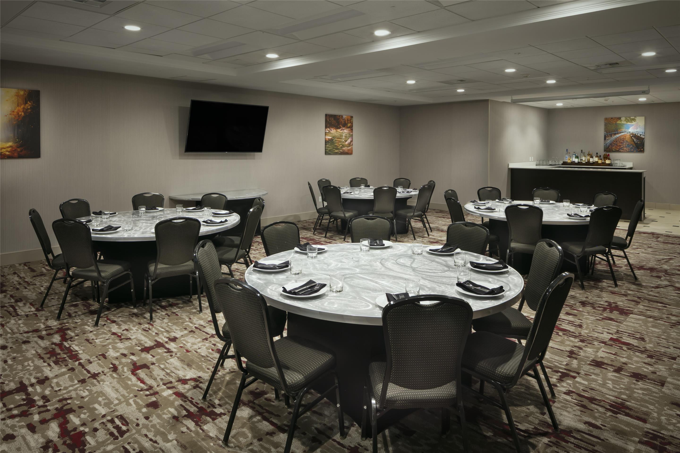 Meeting Room | Hilton Garden Inn Corvallis