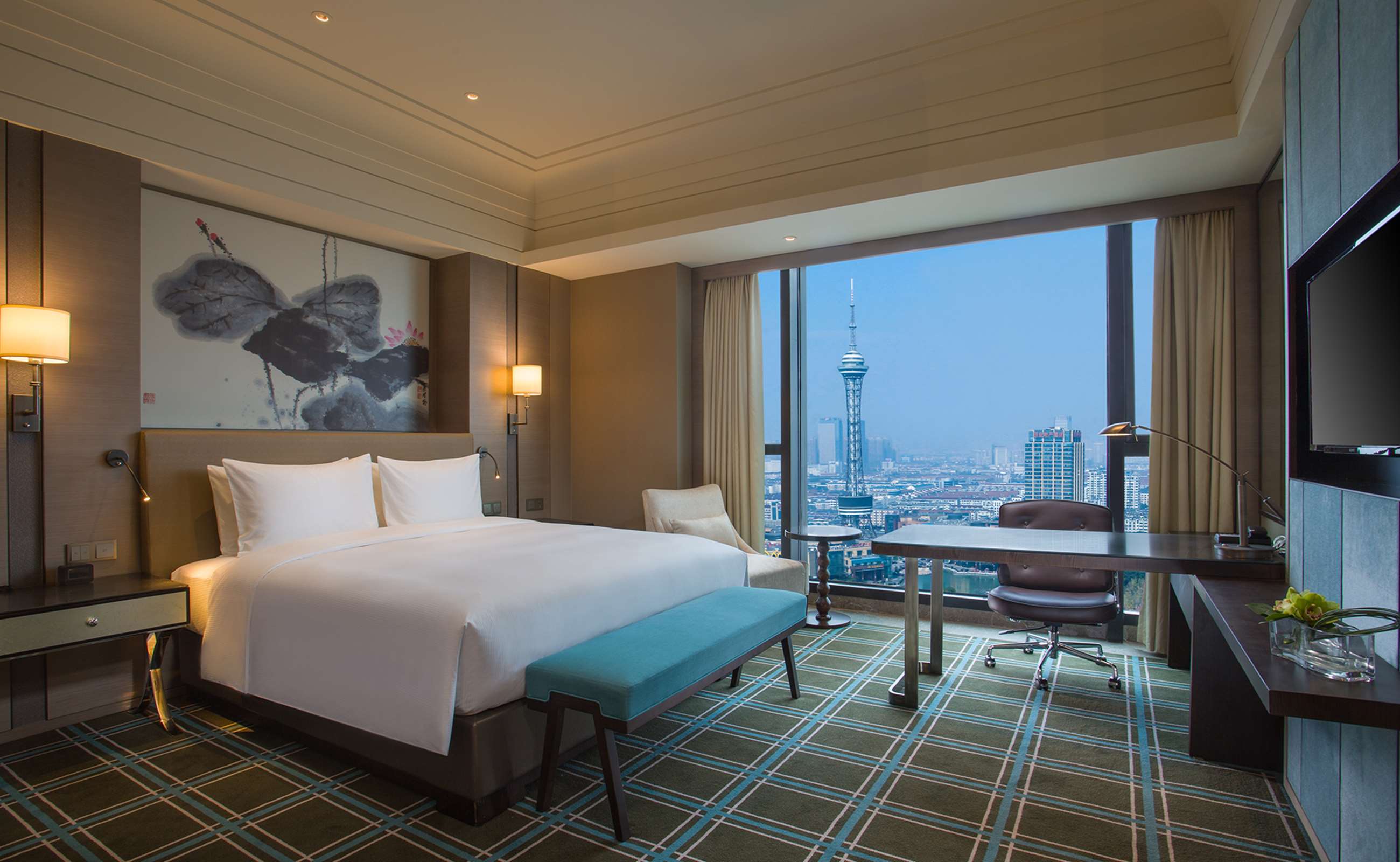 Hilton Changzhou Room Type - KING ONE BED DELUXE SUITE