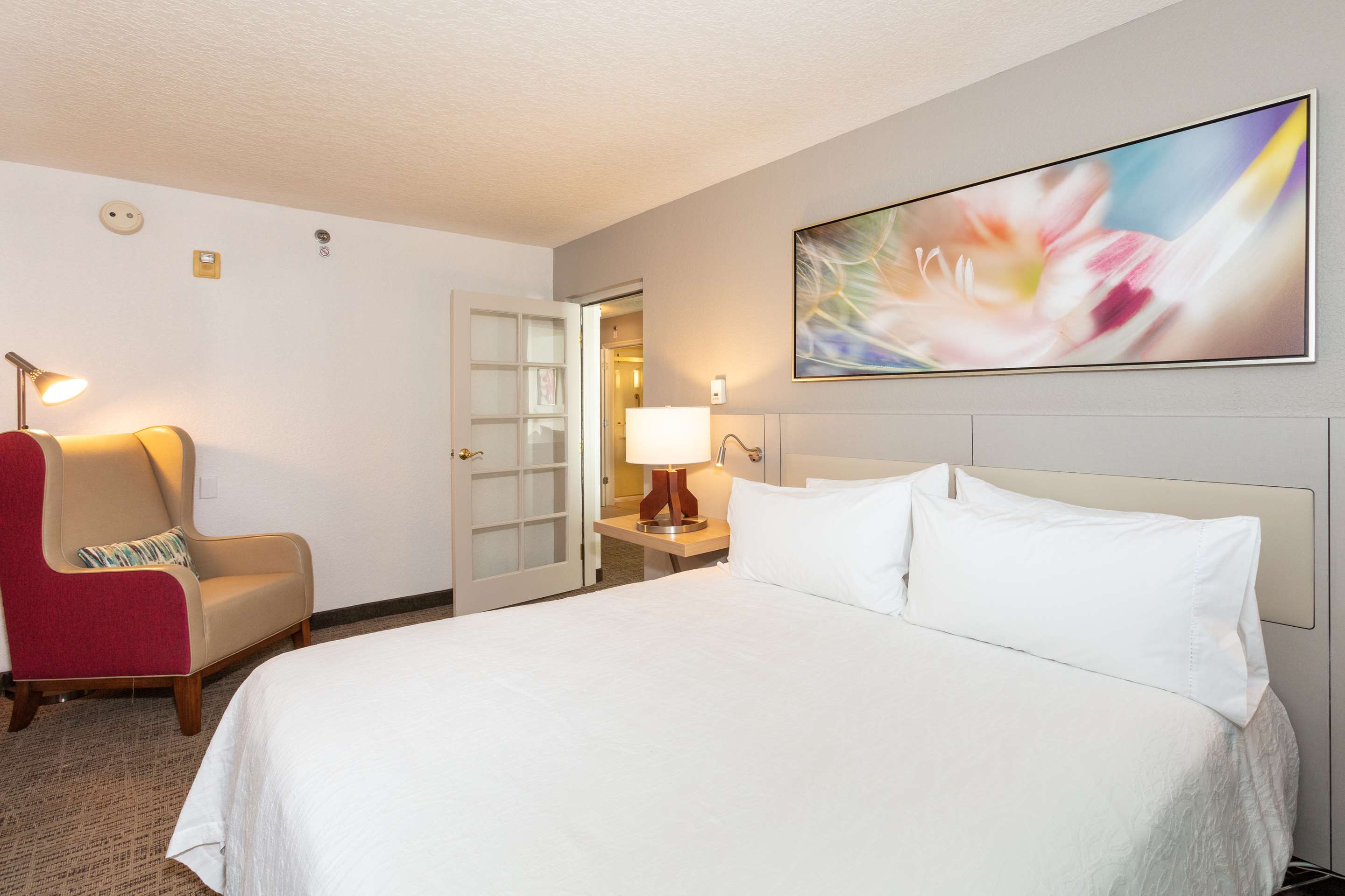 Guest room