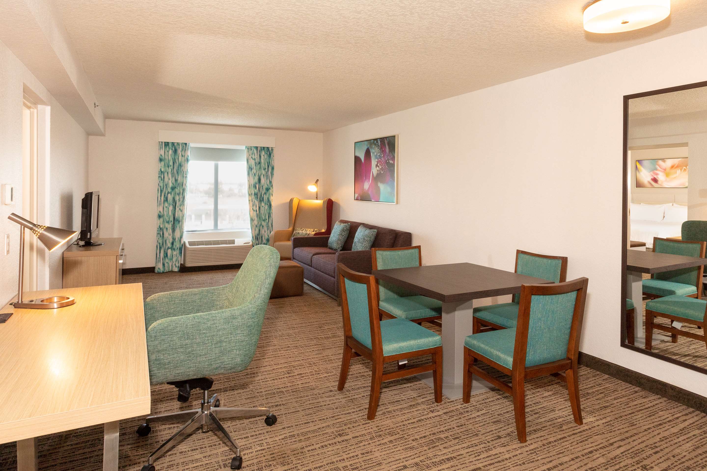 Guest room