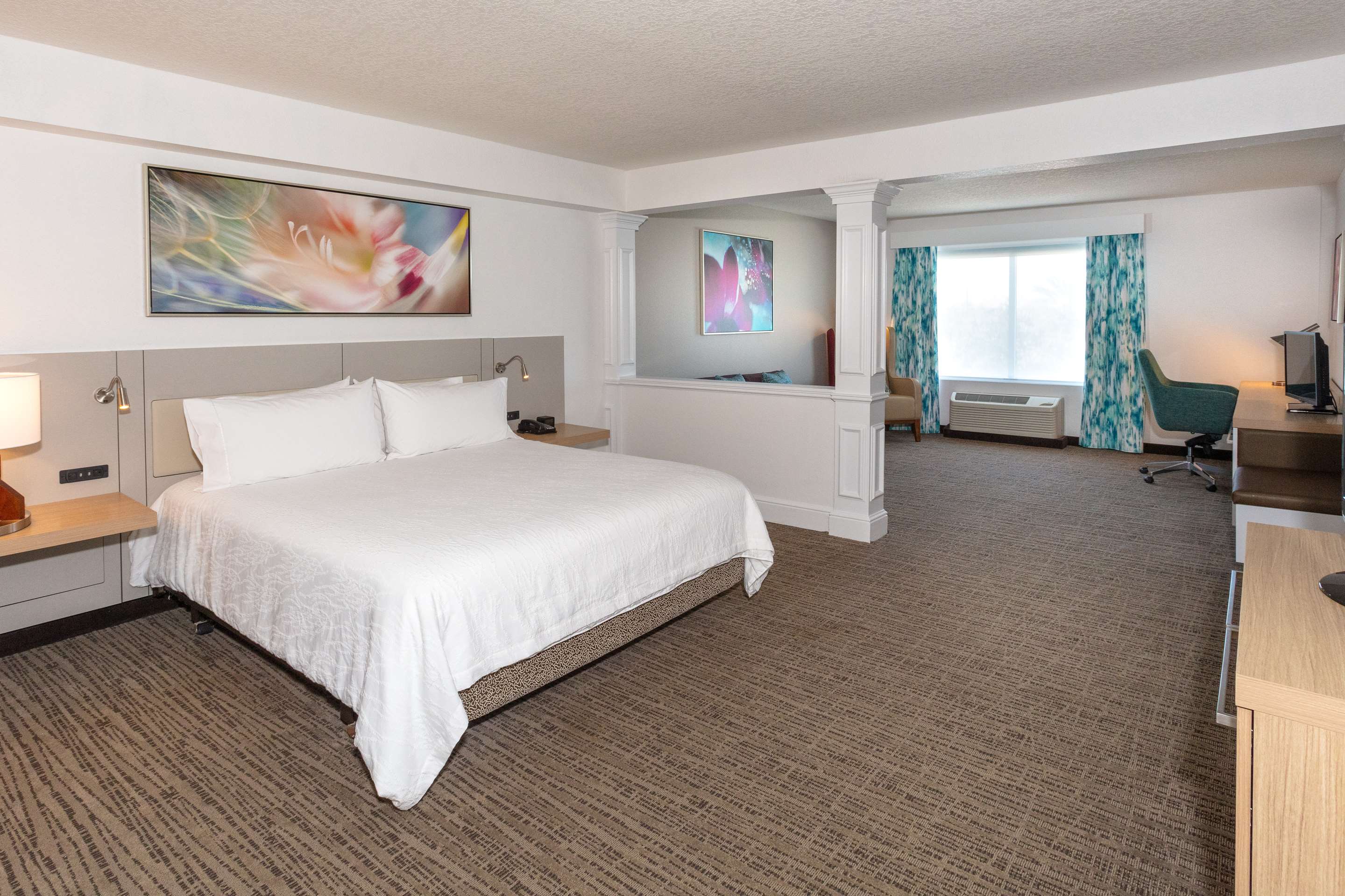Guest room