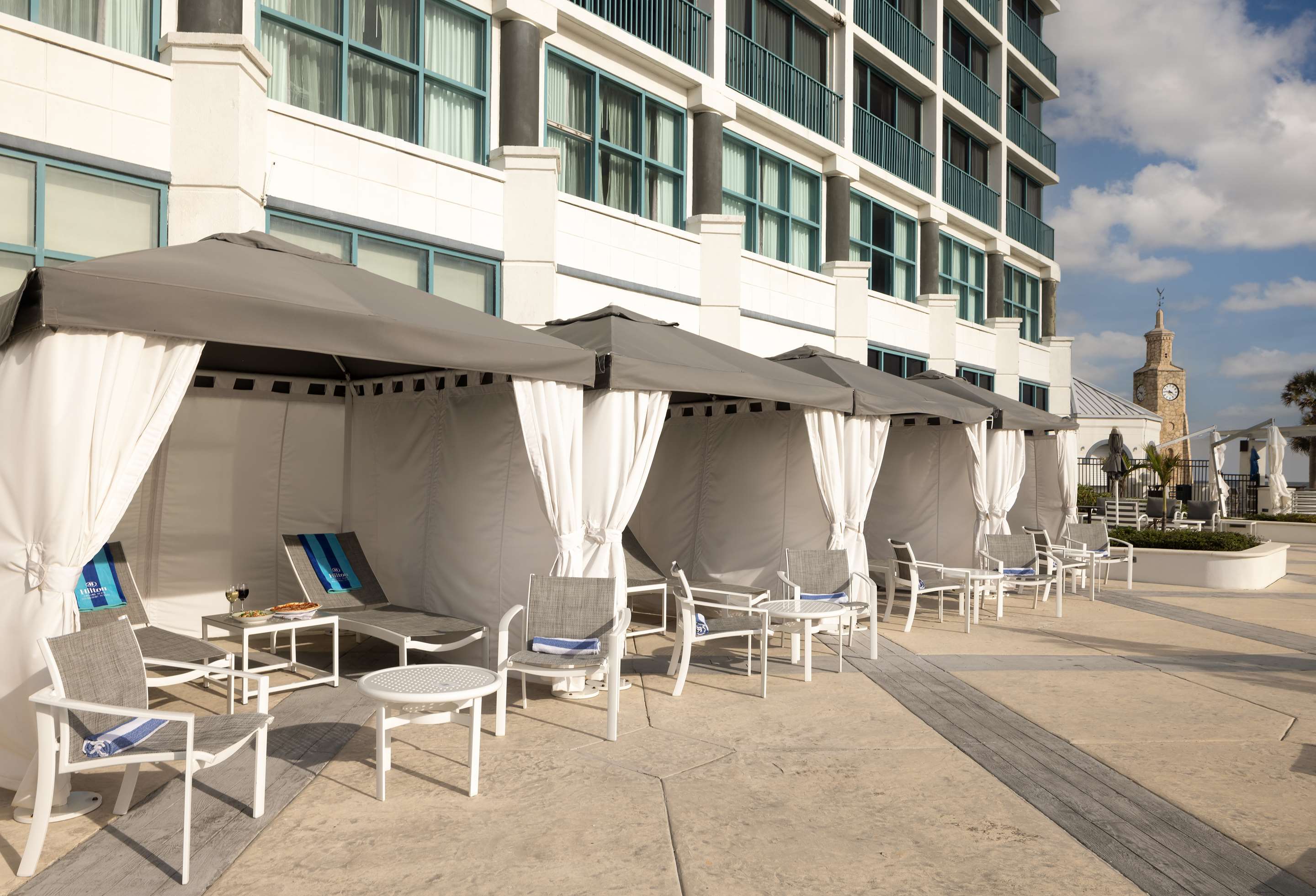 Pool | Daytona Beach Resort