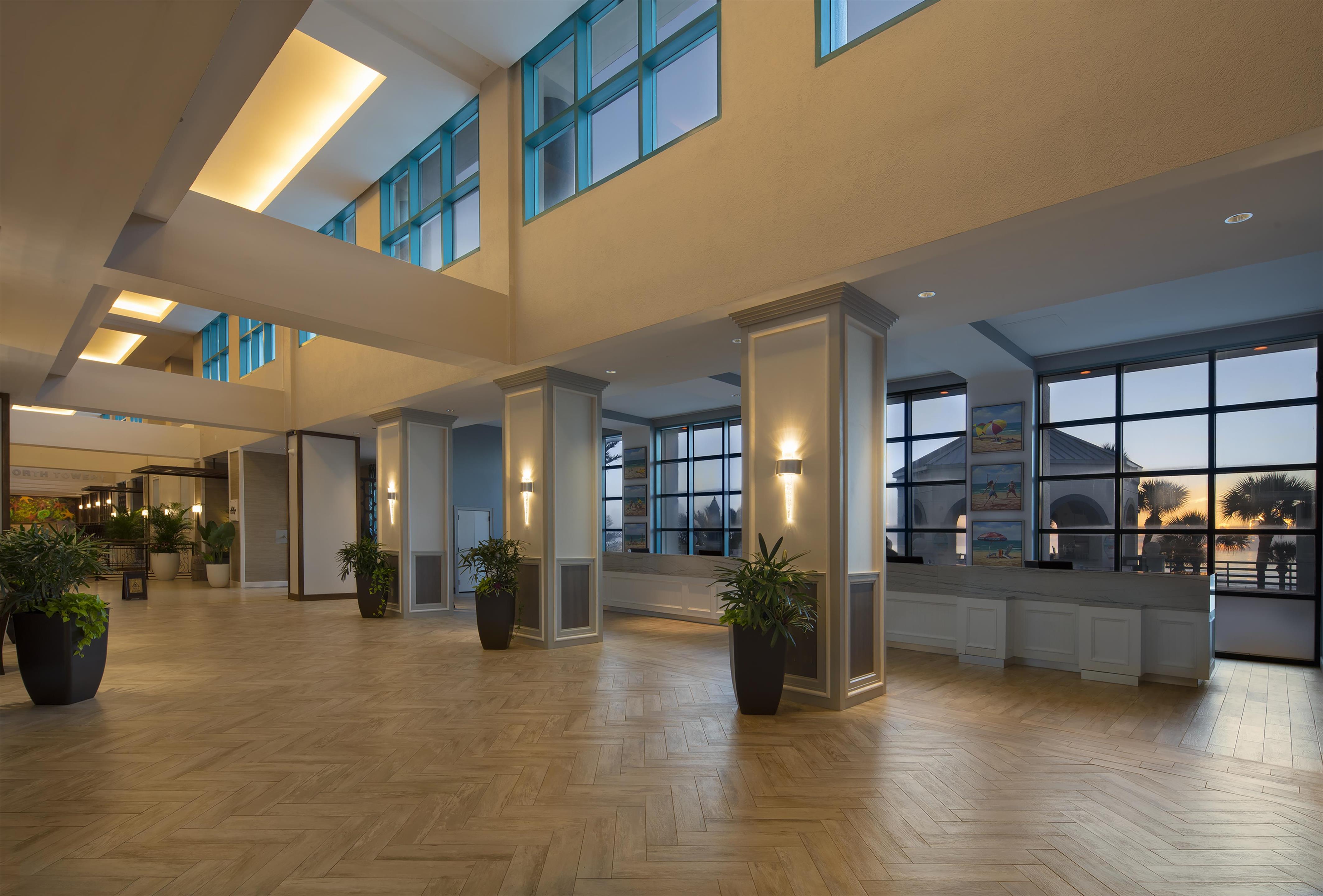 Lobby | Renaissance Daytona Beach Oceanfront Hotel