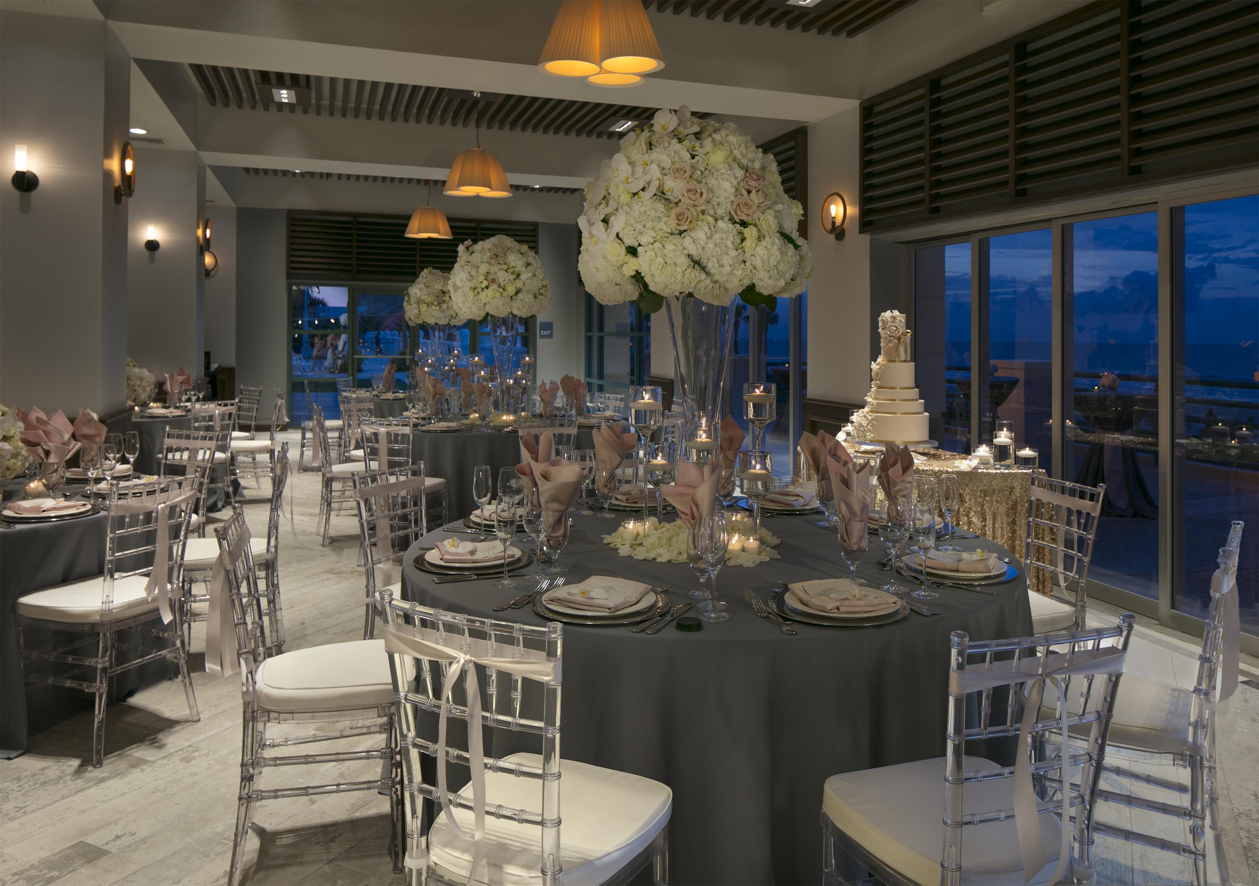 Restaurant | Renaissance Daytona Beach Oceanfront Hotel