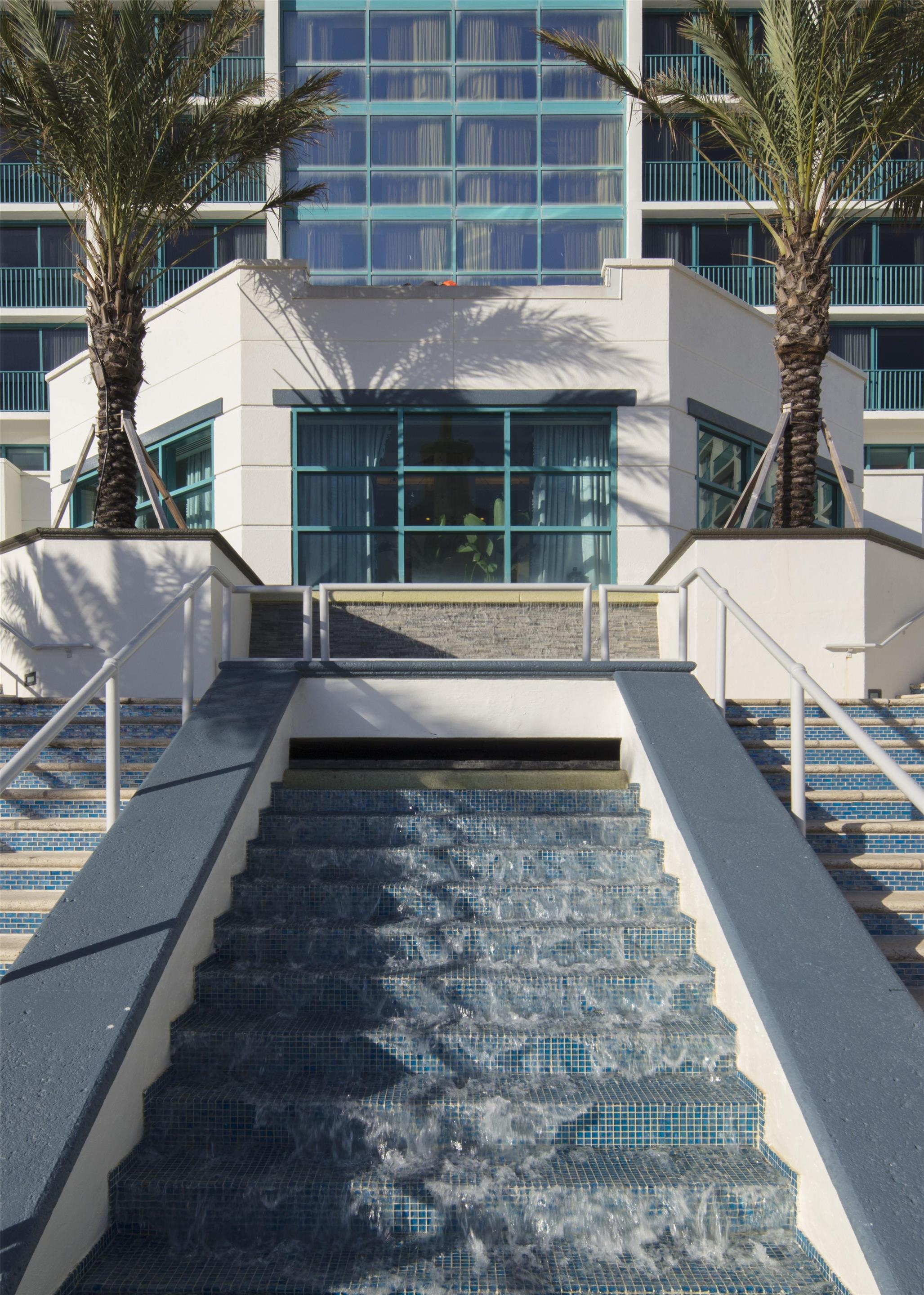 Exterior | Renaissance Daytona Beach Oceanfront Hotel