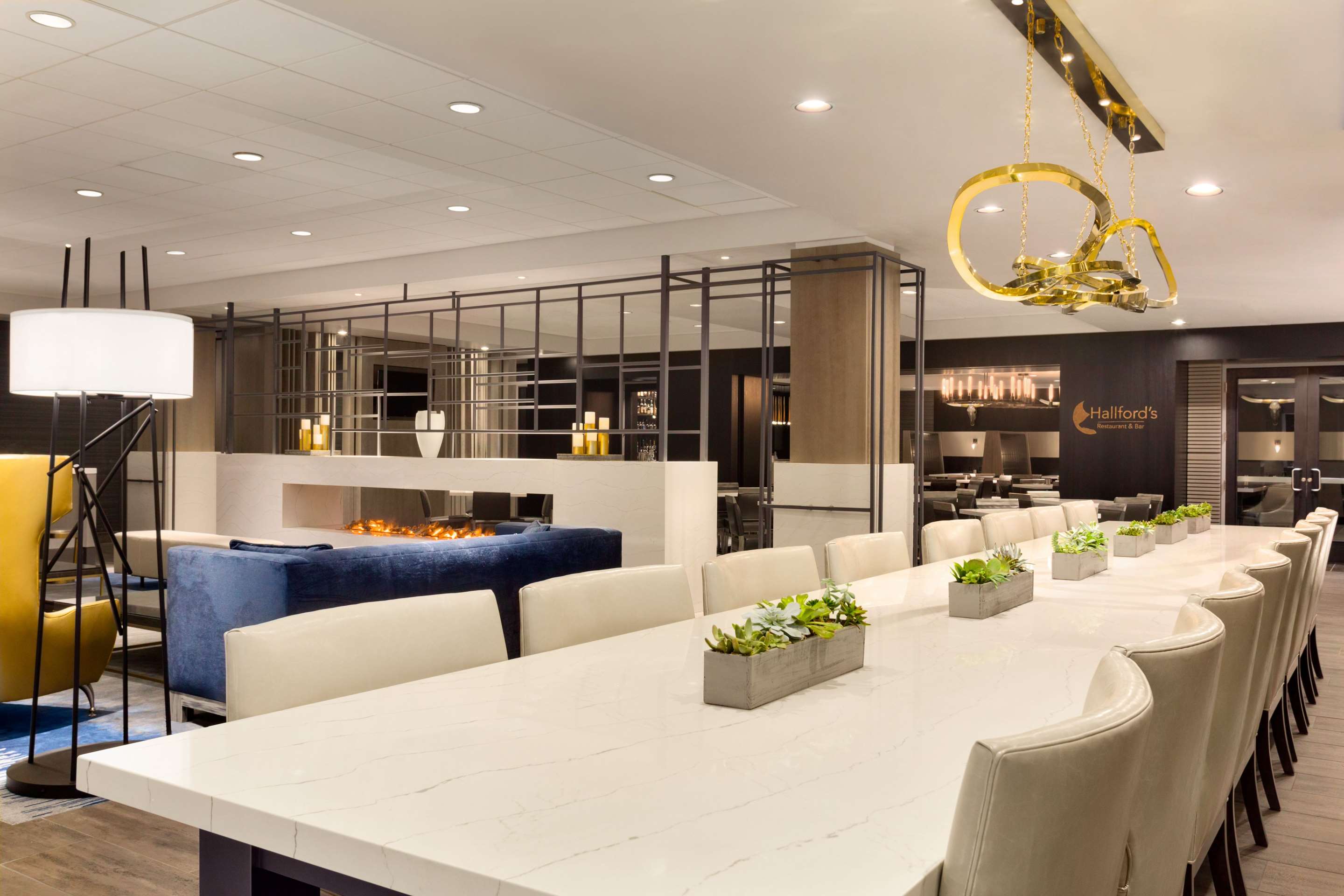 Lobby | Embassy Suites Dallas - DFW Airport North