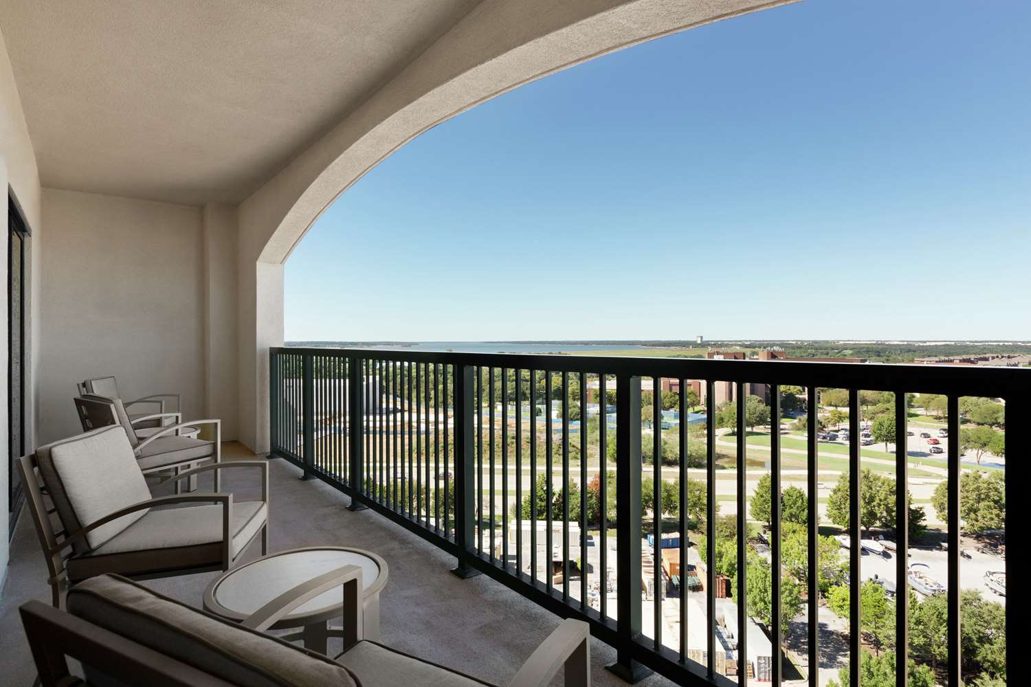 Embassy Suites Outdoor World Grapevine, TX See Discounts