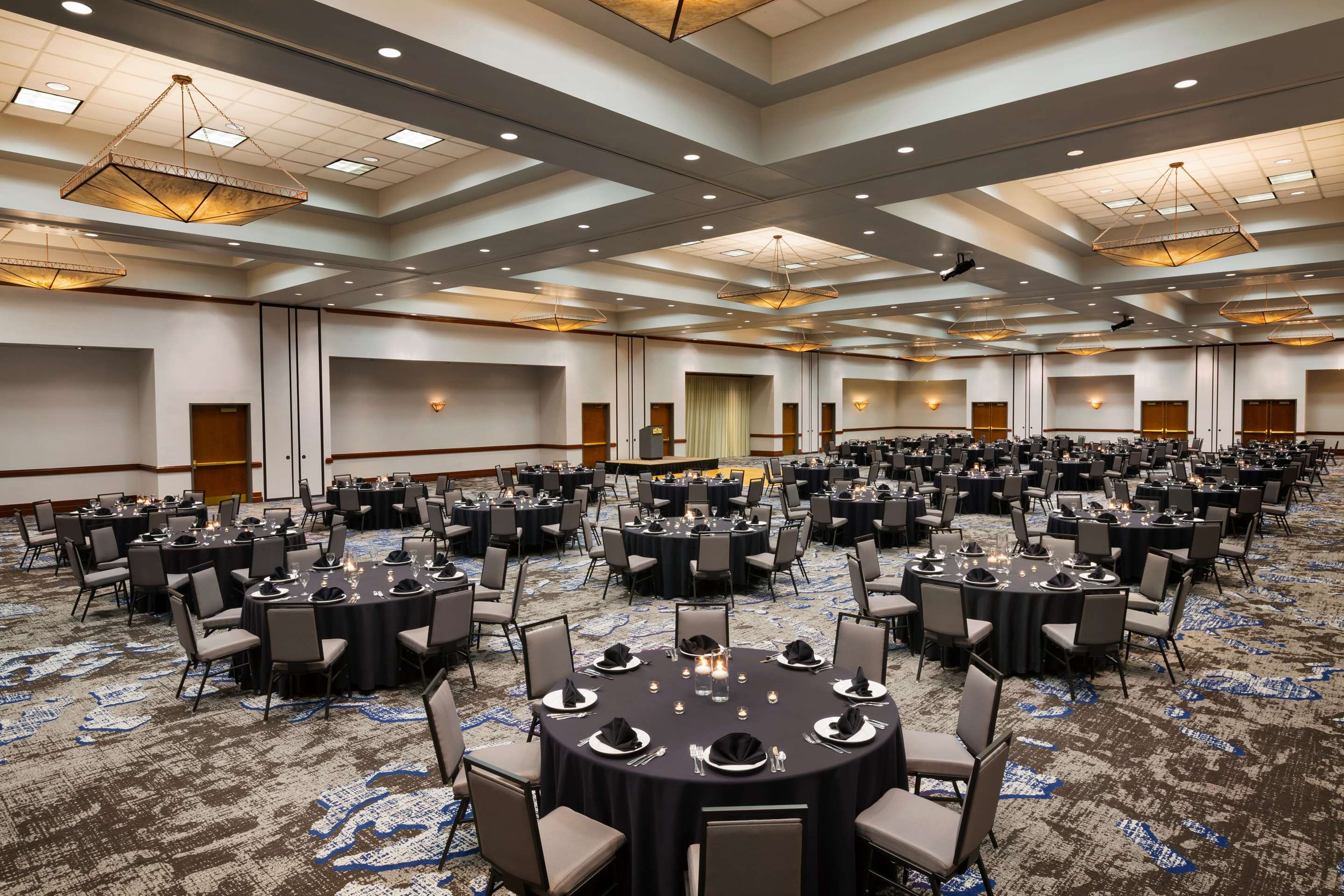 Meeting Room | Embassy Suites Dallas - DFW Airport North